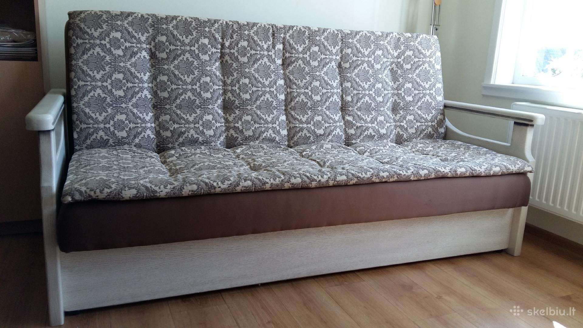 Sofa lova