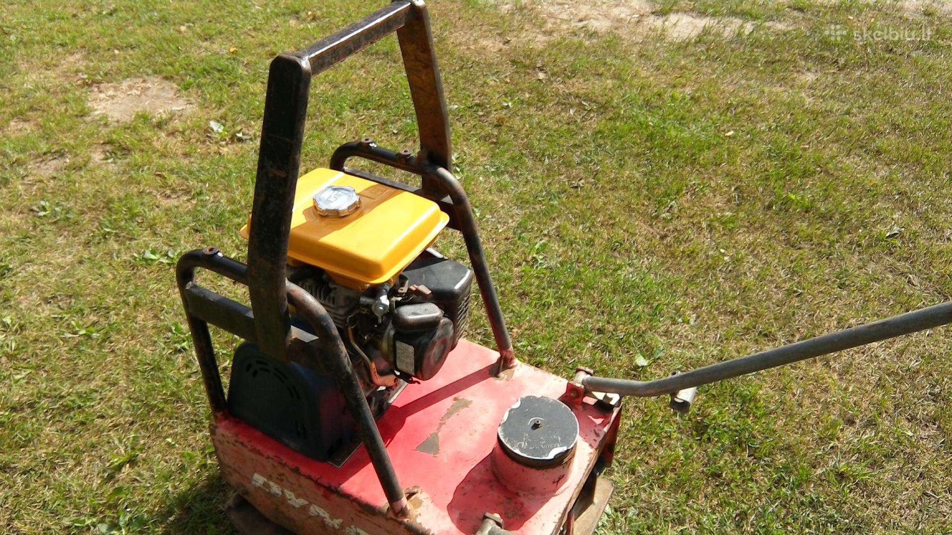 Dynapac vibroplokstes