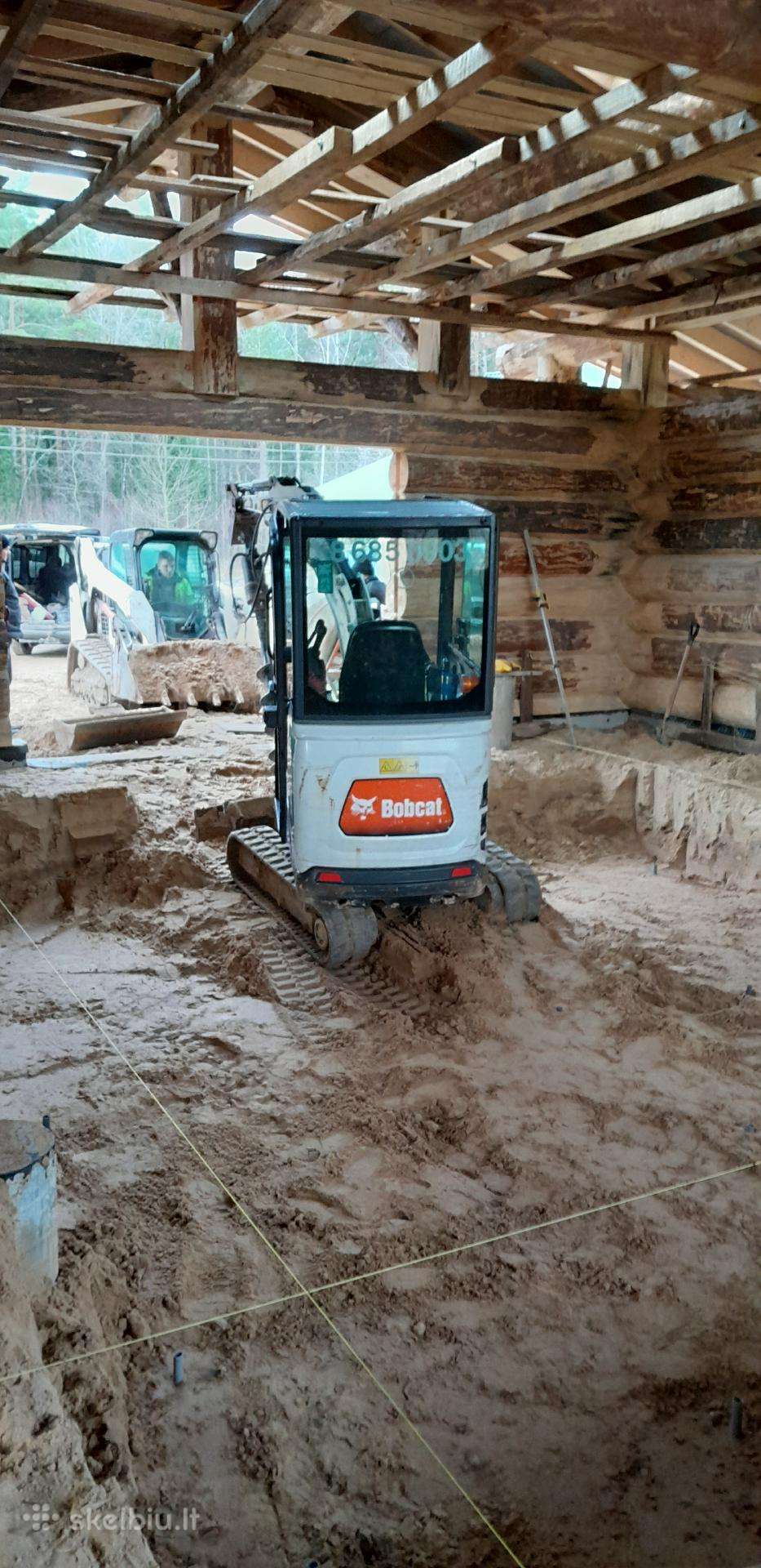 Bobcat E20, statybos transporto nuoma