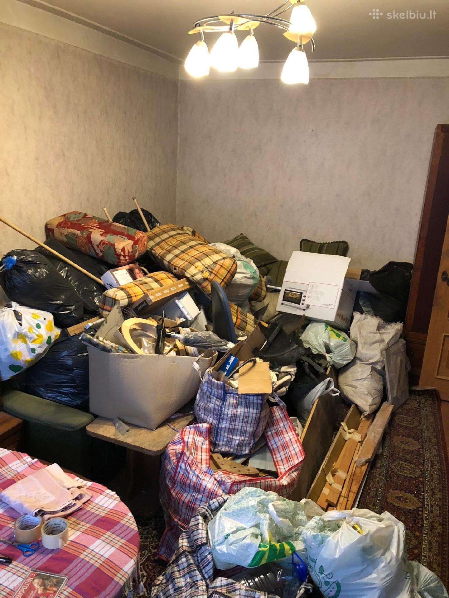 Krovinių gabenimas, baldų perkraustimo paslaugos