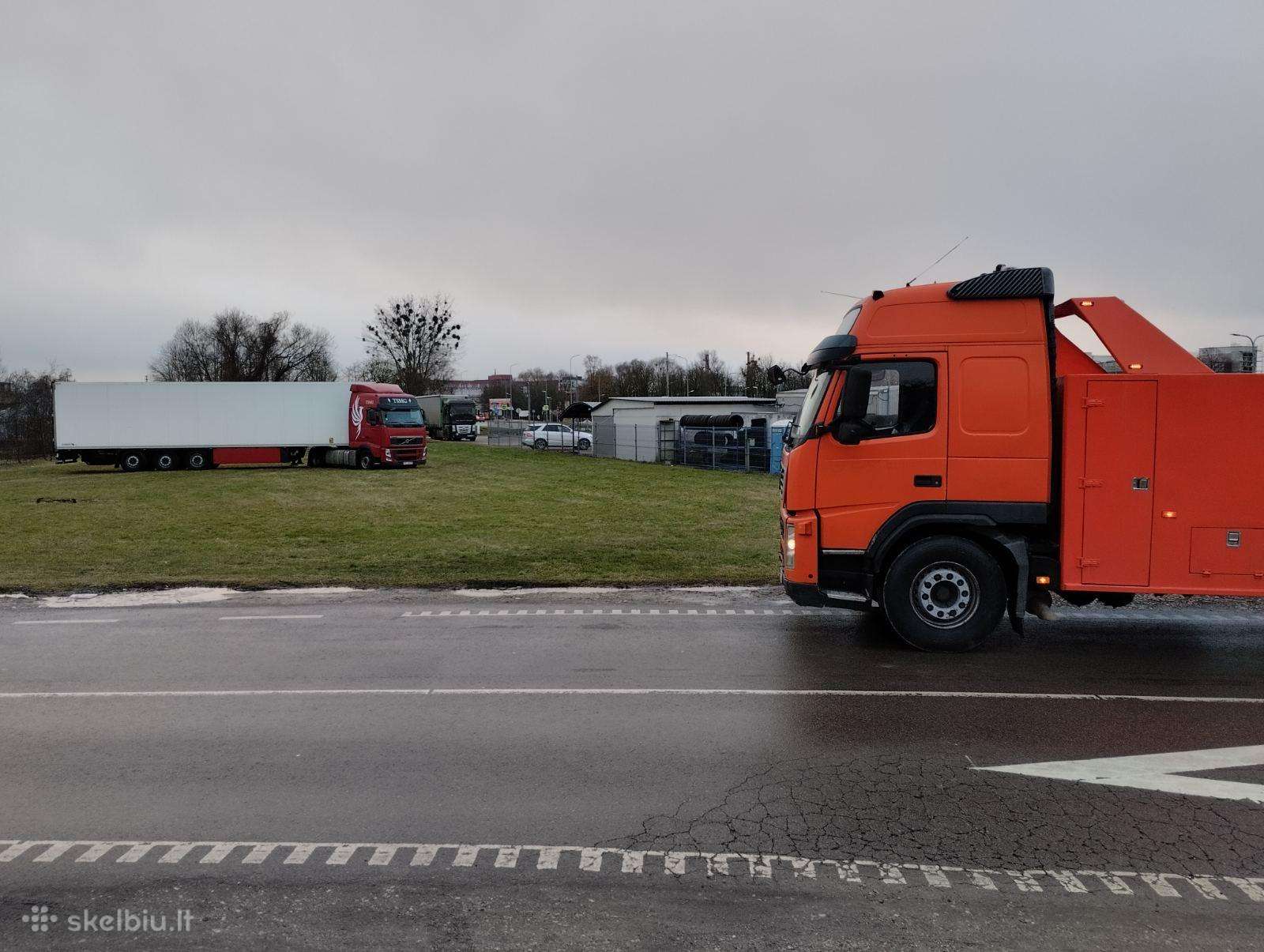 Sunkvežimių, lengvųjų tech. pagalba.