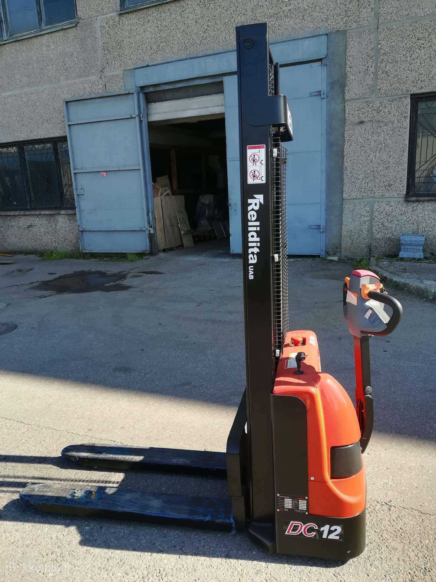 Heli Visi, storage and loading equipment rental