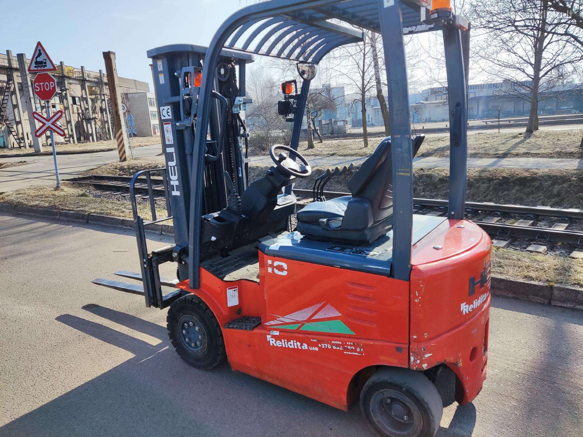 Heli Visi, storage and loading equipment rental