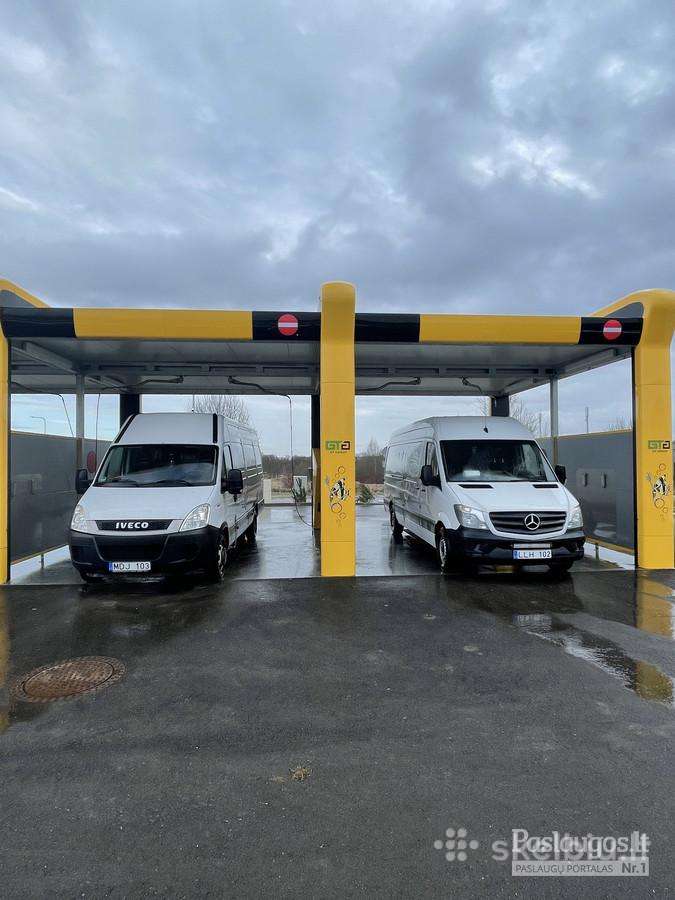 Krovinių pervežimas, perkraustymas