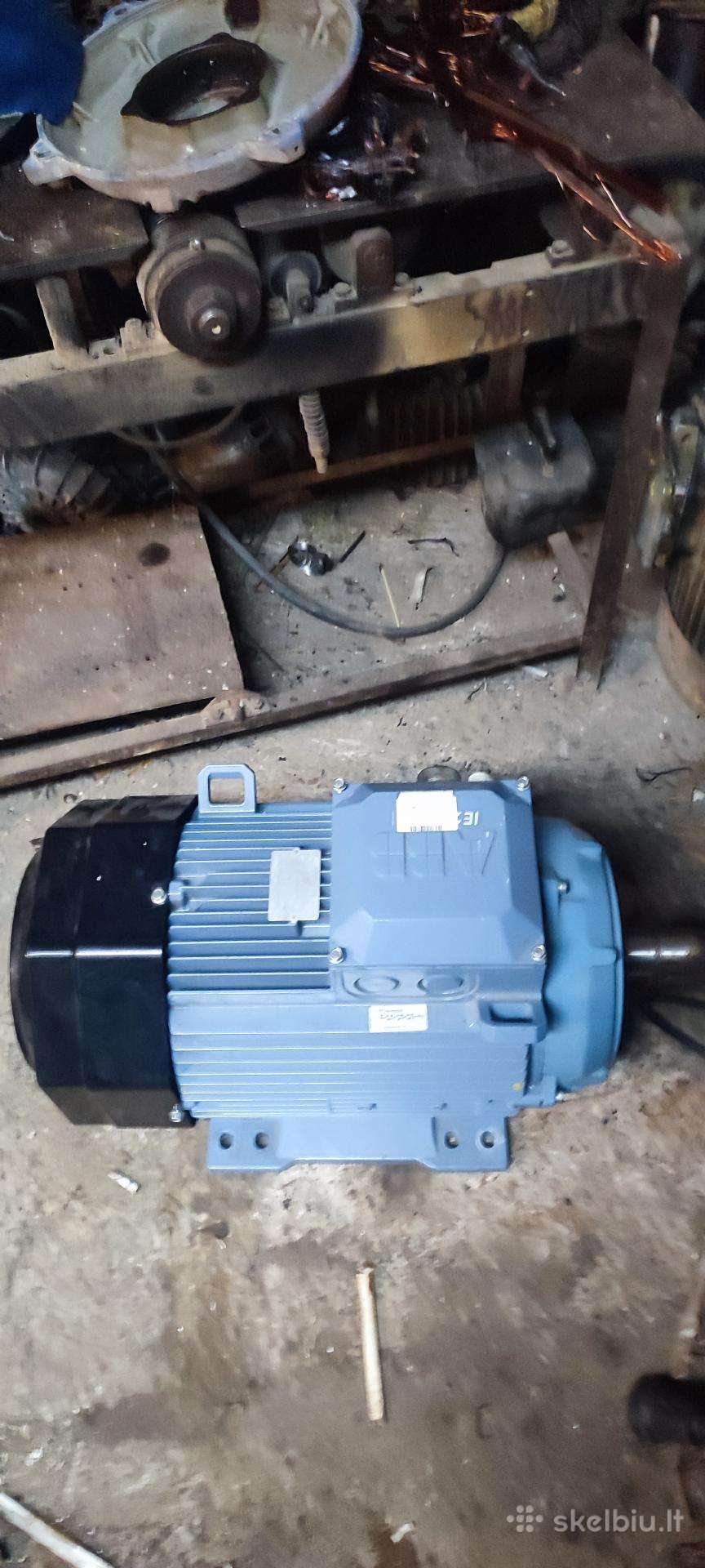 18 .5kw 1400 apsukų 520€ 30 kw 1400apsuku 620€ fla