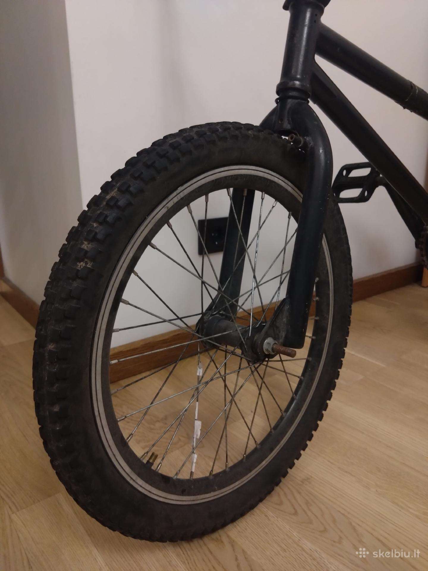 BMX bike MacNeil