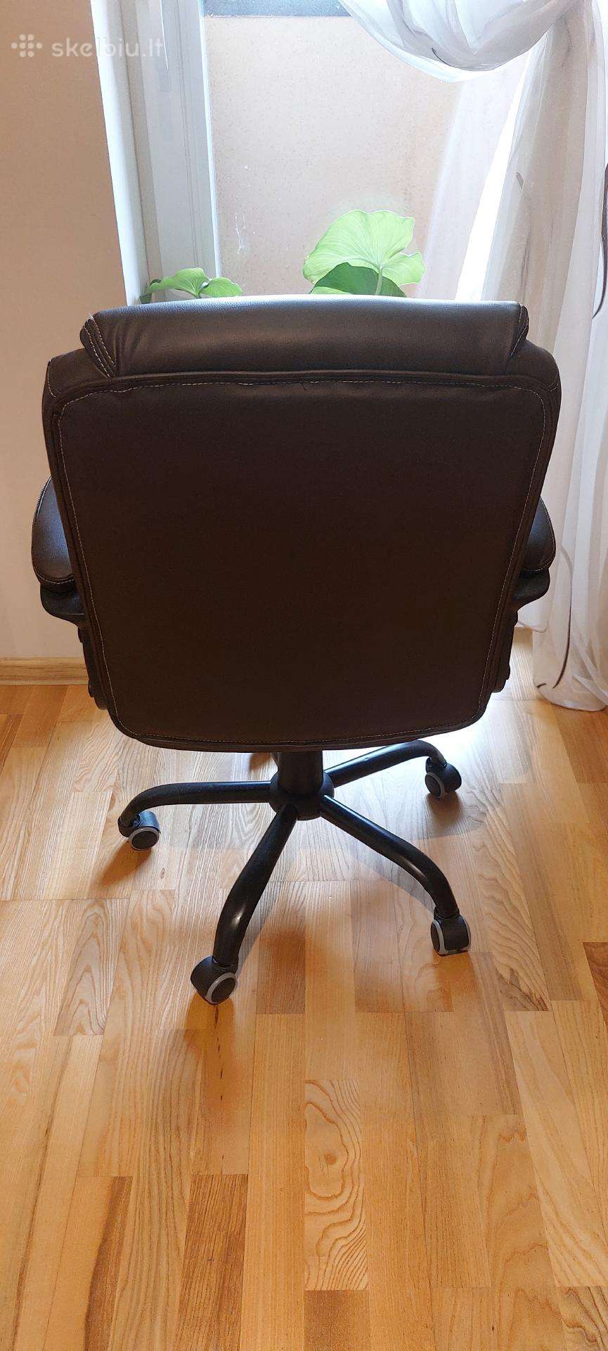 Biuro kėdė