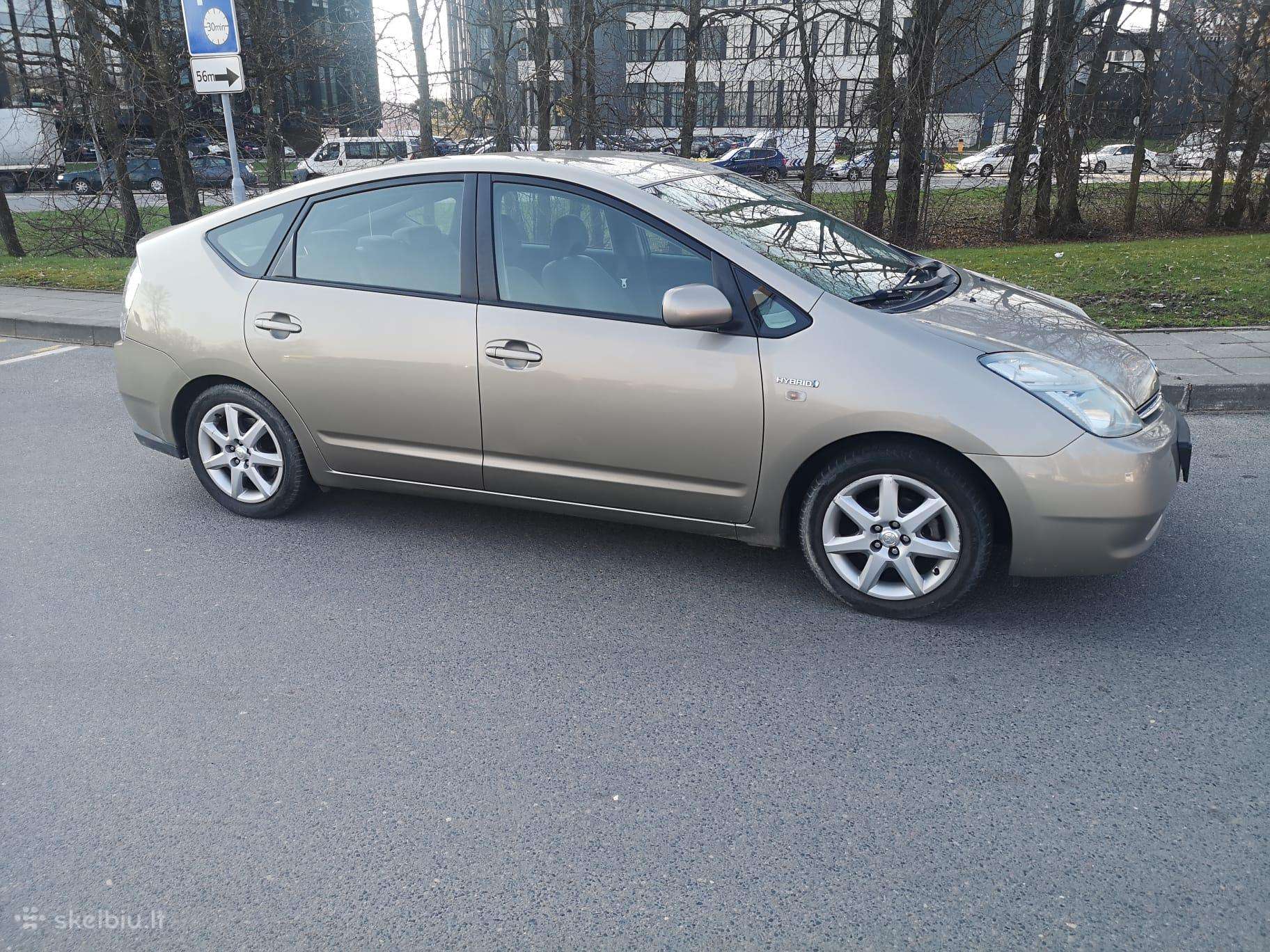 Prius nuoma su dujomis 100 Eur/sav