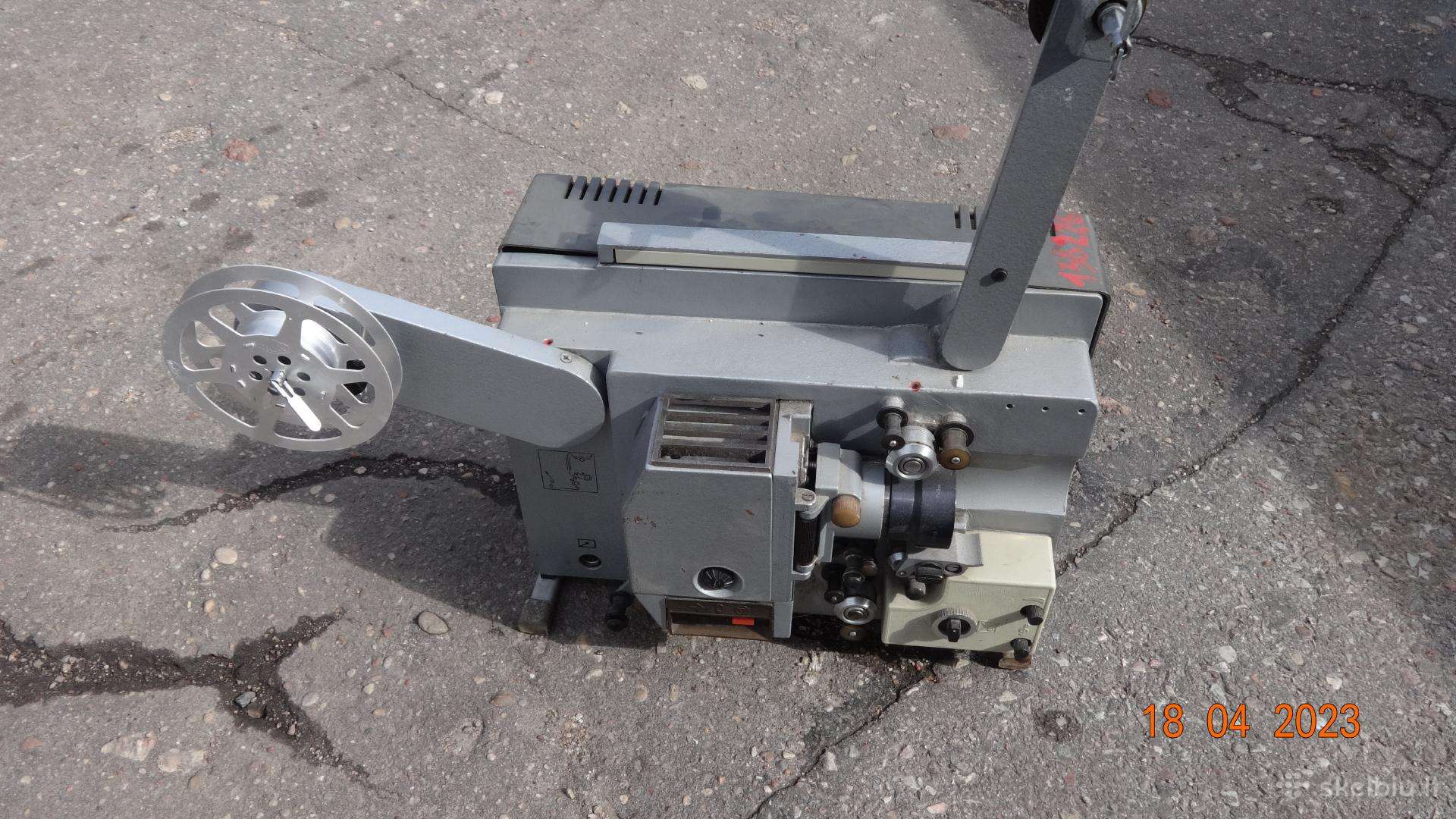 16 mm Kino projektorius