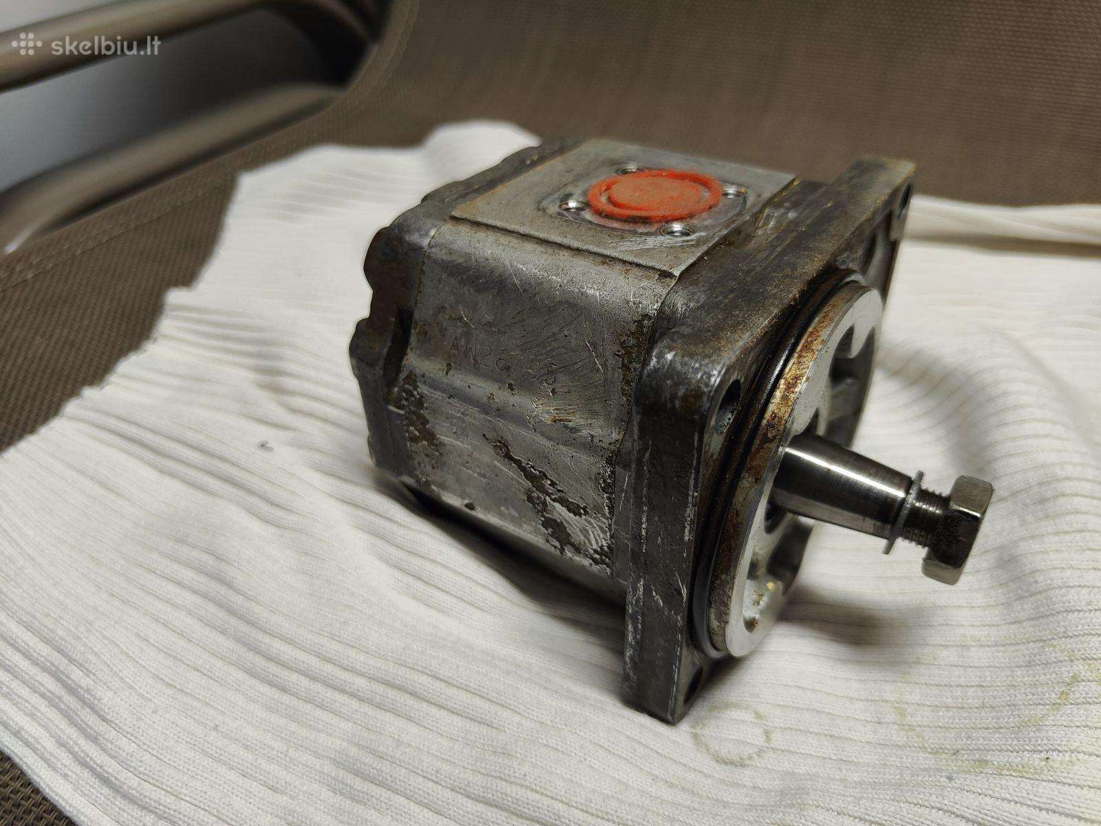 Vibroplokštės Ammann Avh6030 hidraulinis variklis