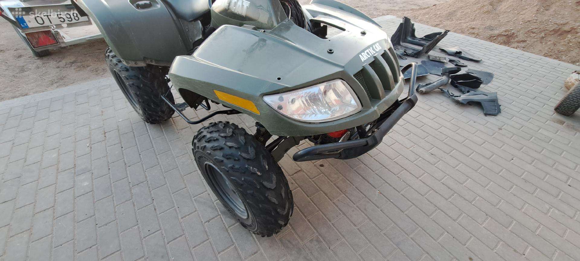 Arctic Cat 650, atv / quad