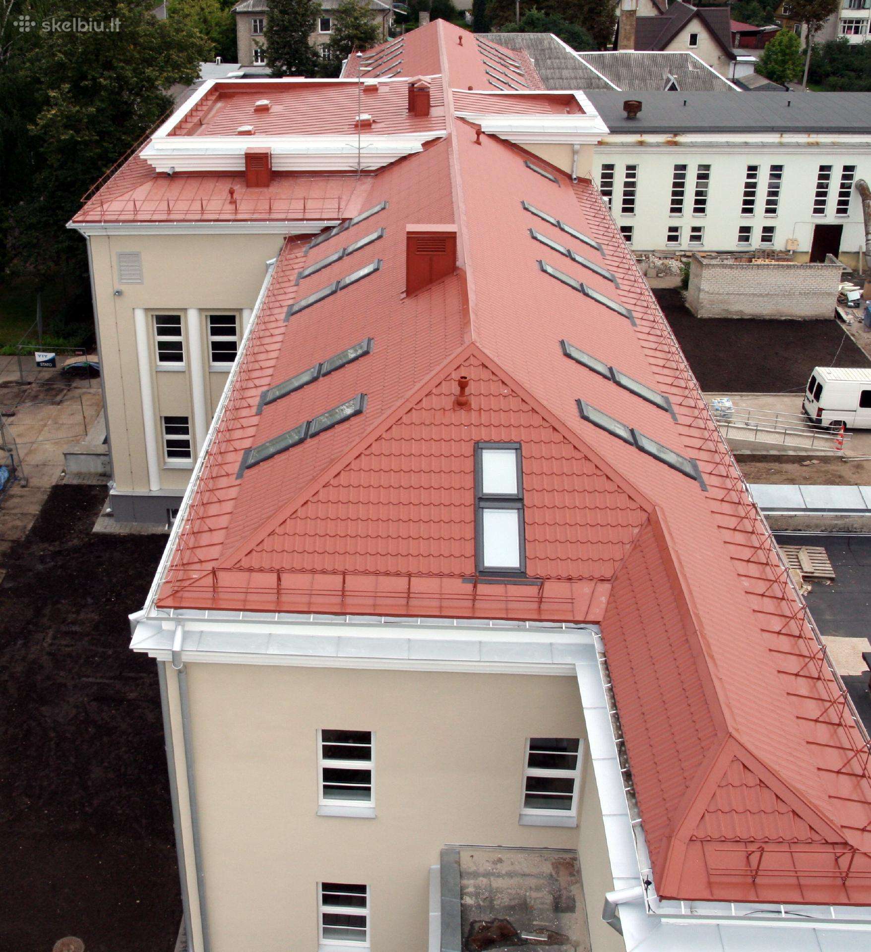 Darbų vadovas-šlaitiniai stogai