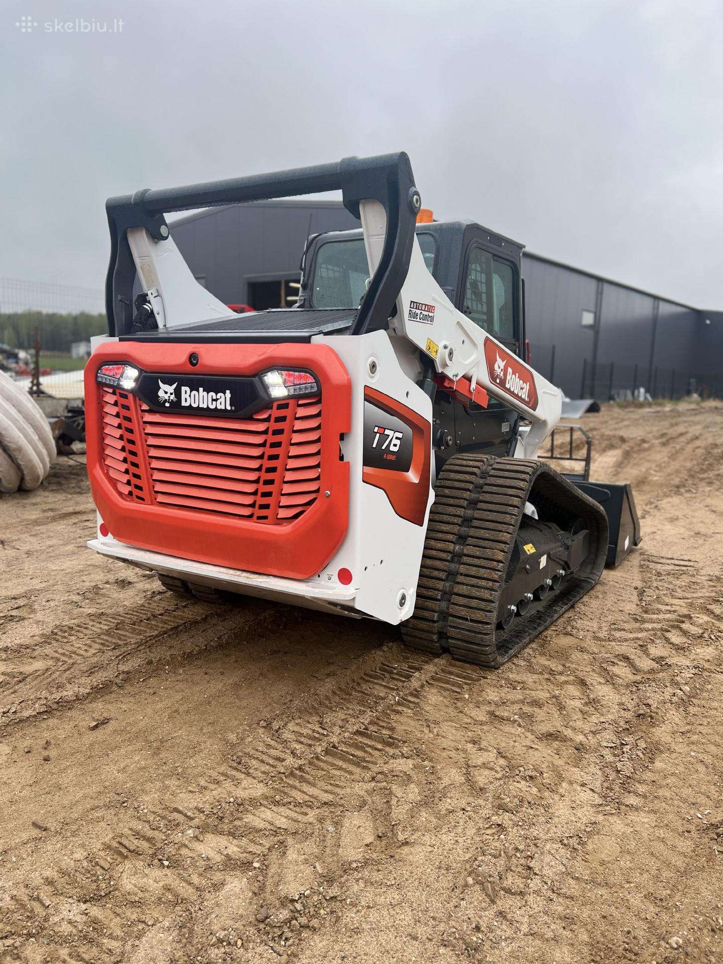Bobcat T-76, прокат строительного транспорта