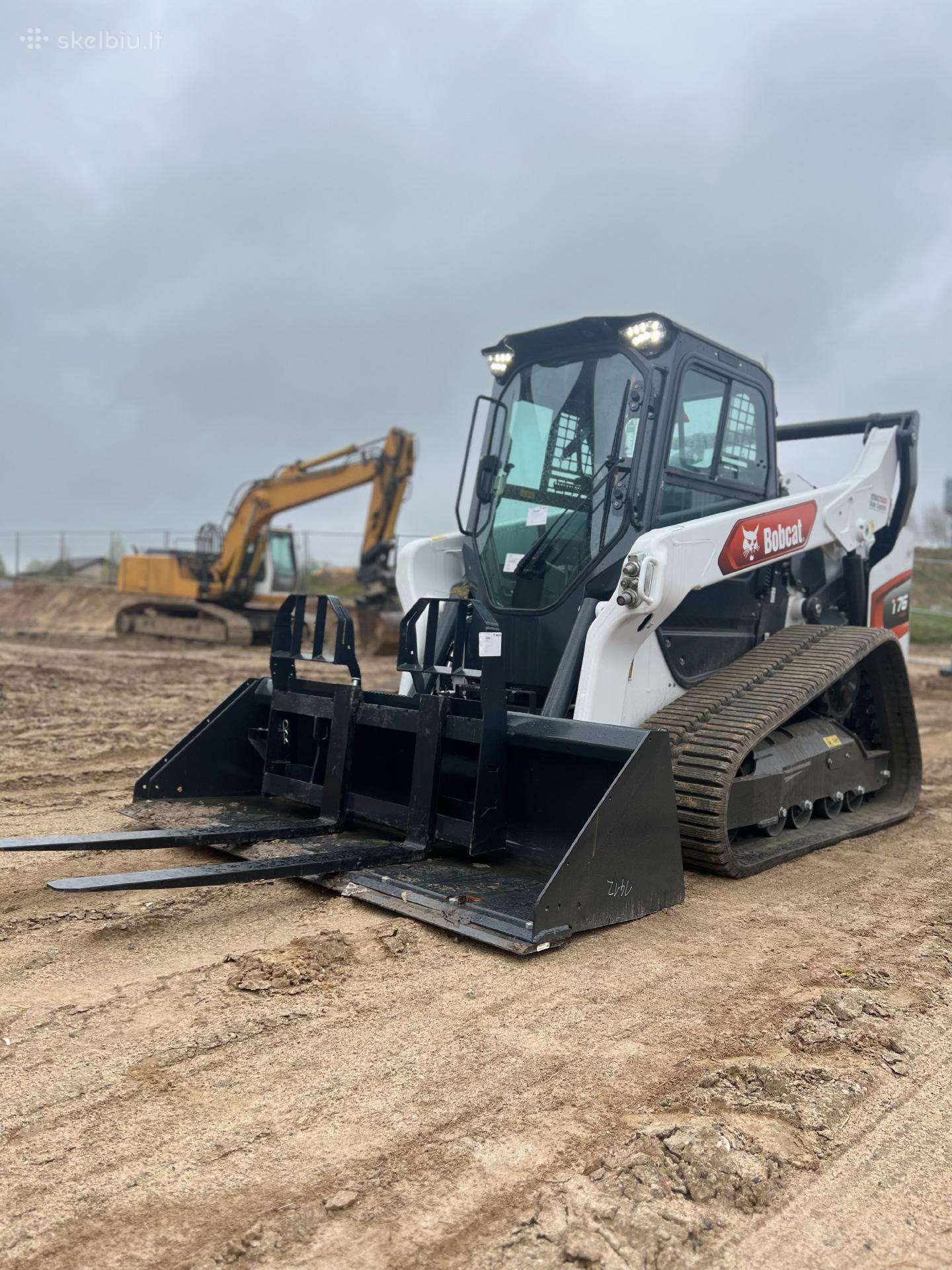 Bobcat T-76, прокат строительного транспорта