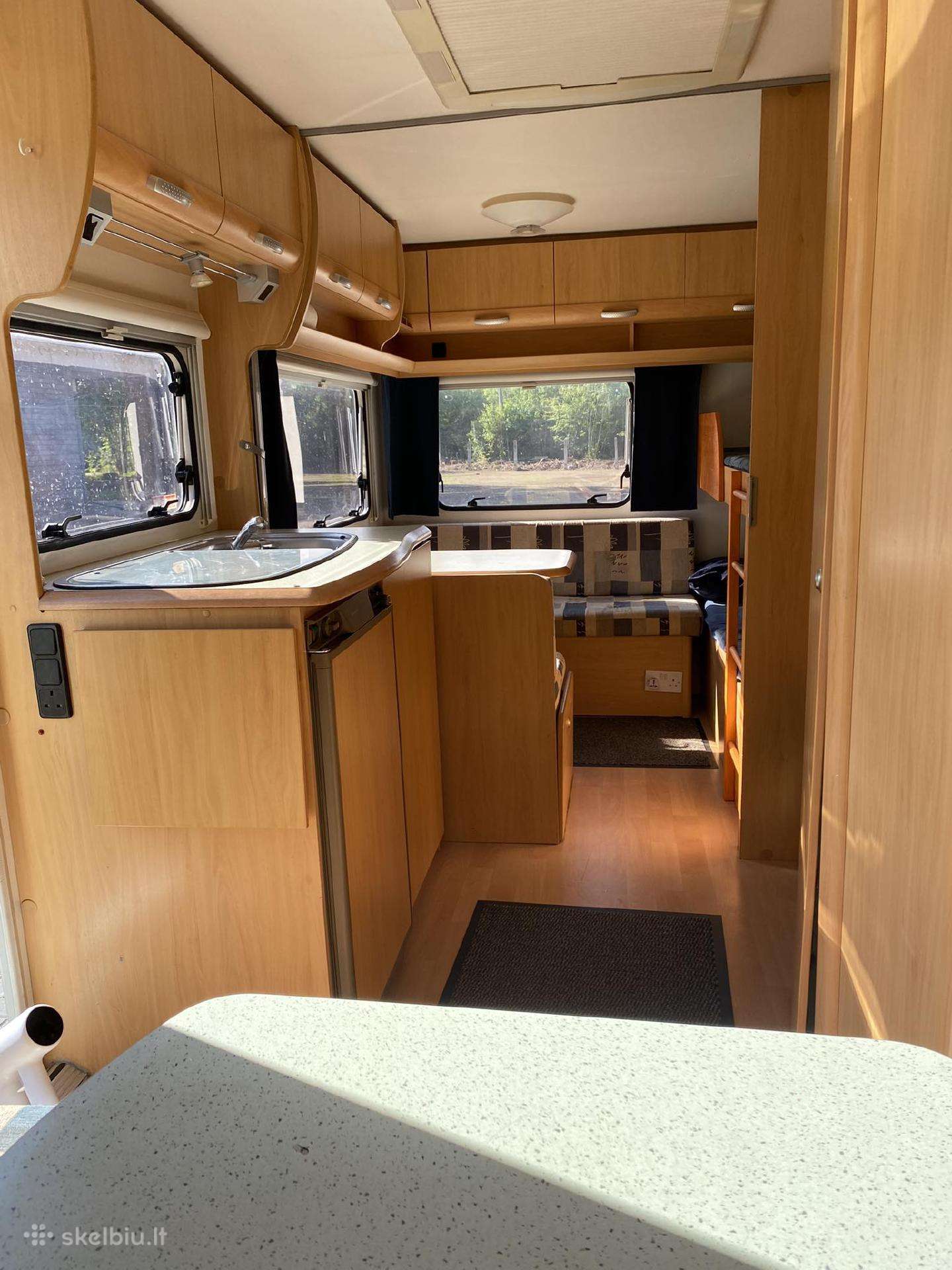 Cristall 460, caravans