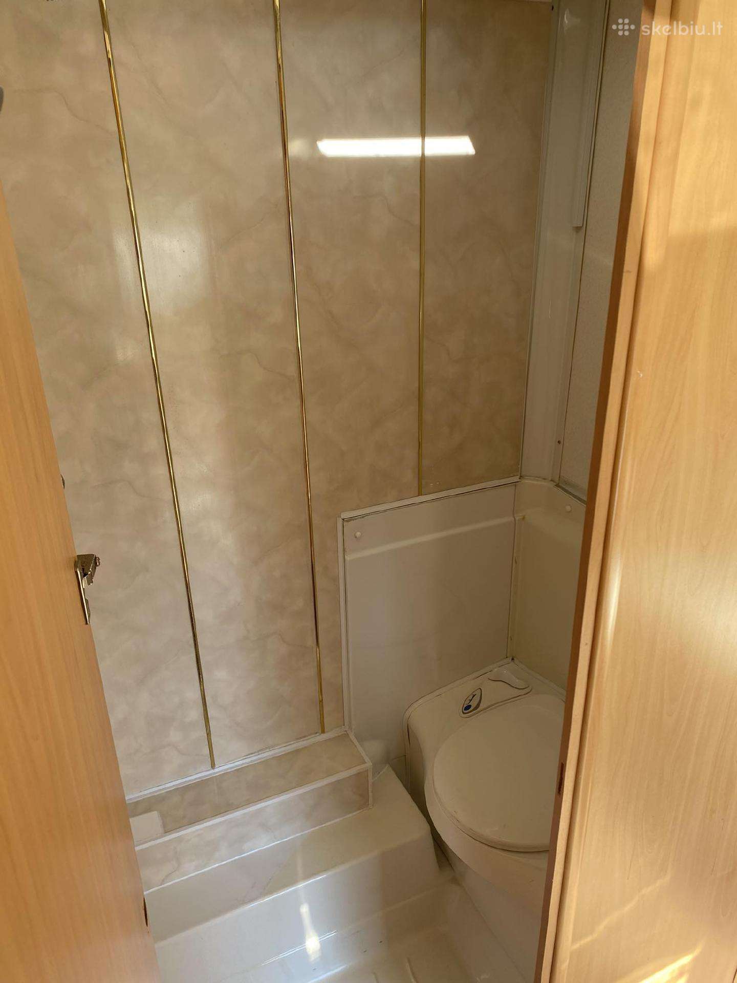 Cristall 460, caravans