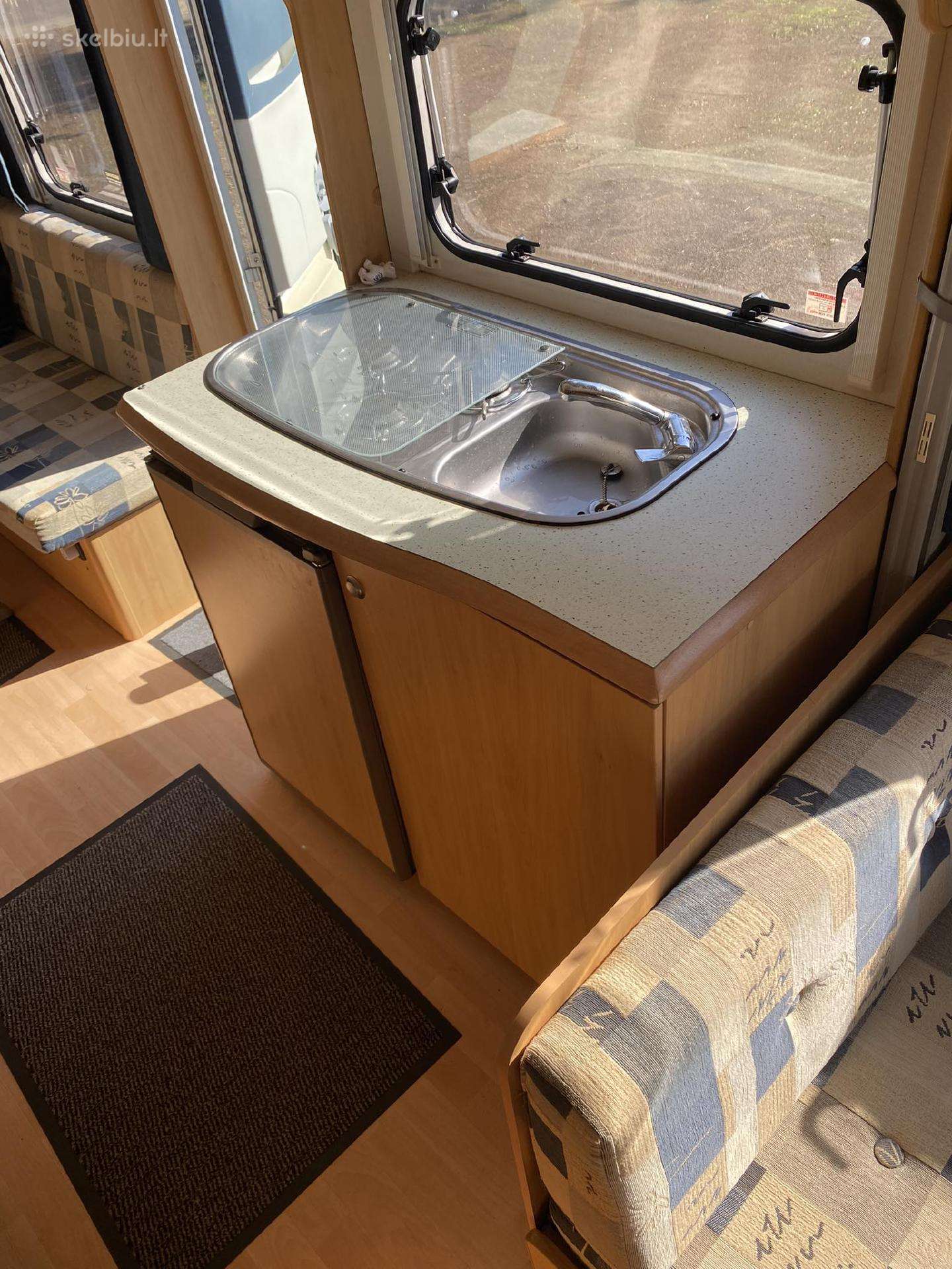 Cristall 460, caravans