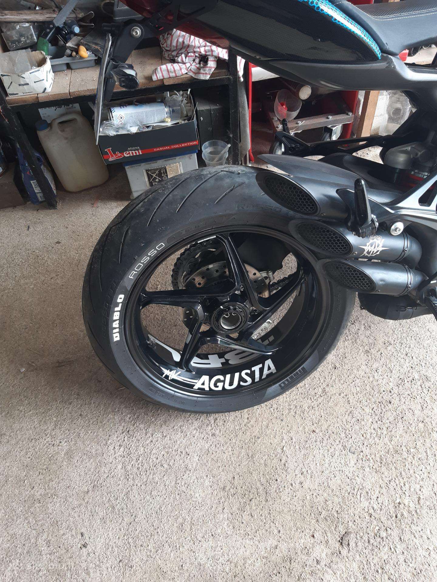 MV Agusta Brutale, street / classic