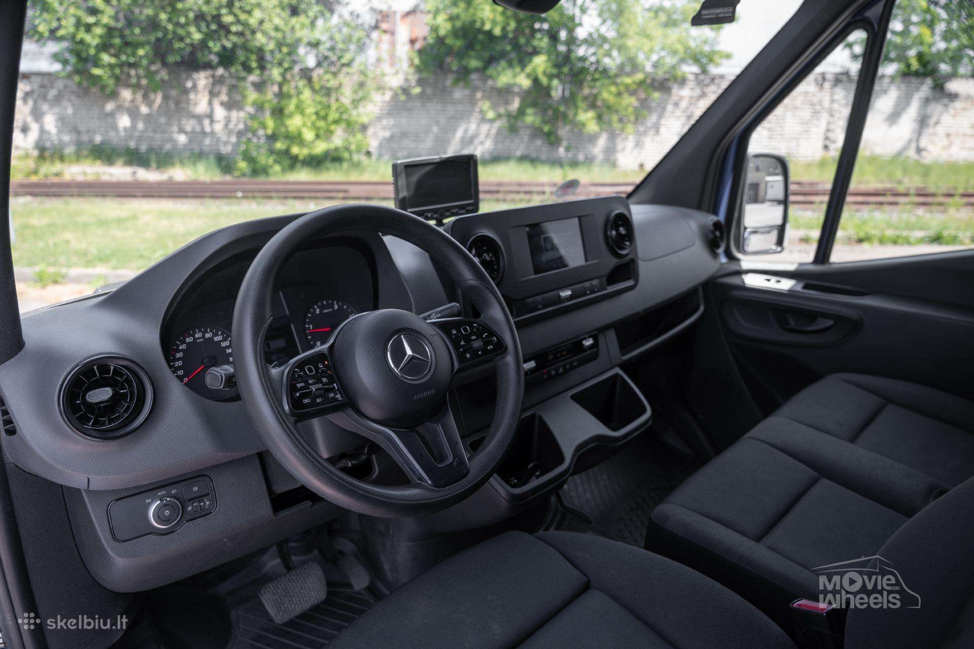 Mercedes-Benz Sprinter, cargo van