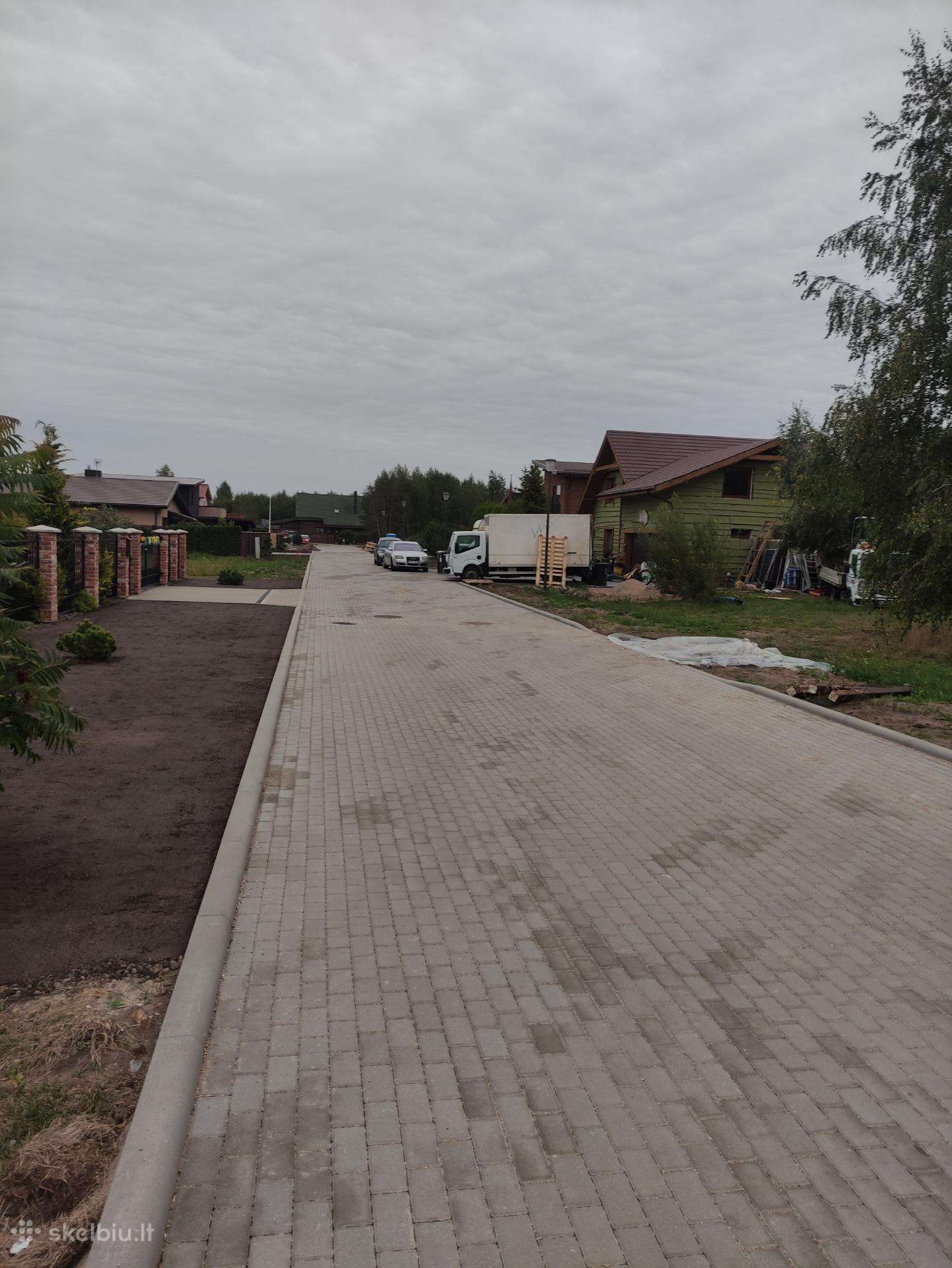 Sklypas link Radailiu.alksnių.g.