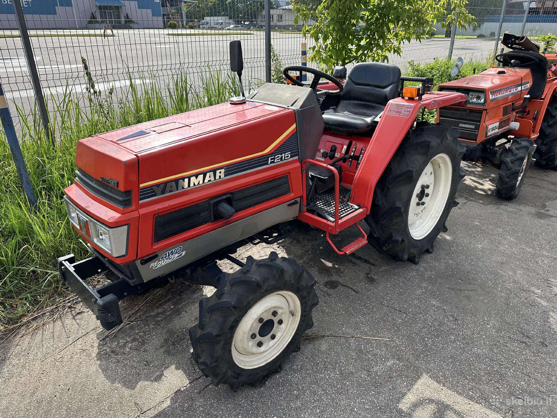 Kubota 10, traktoriai