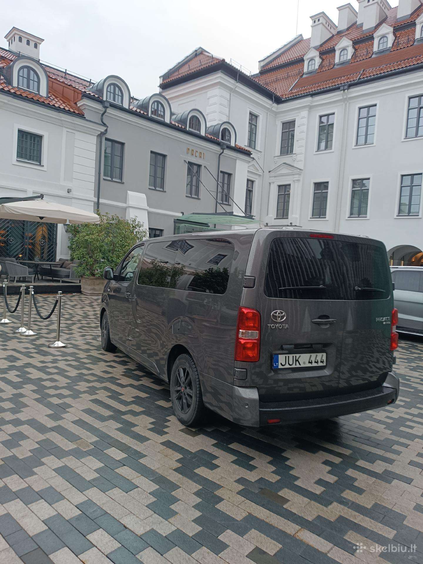 Keleivių pervežimas mikroautobusais