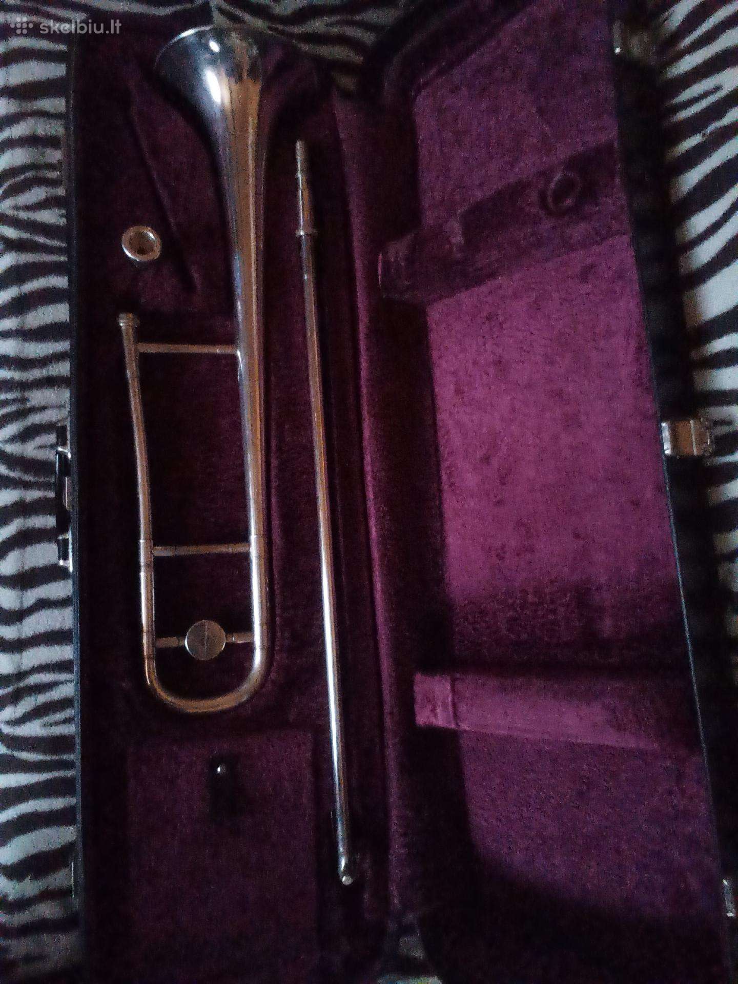 Amati trombonas