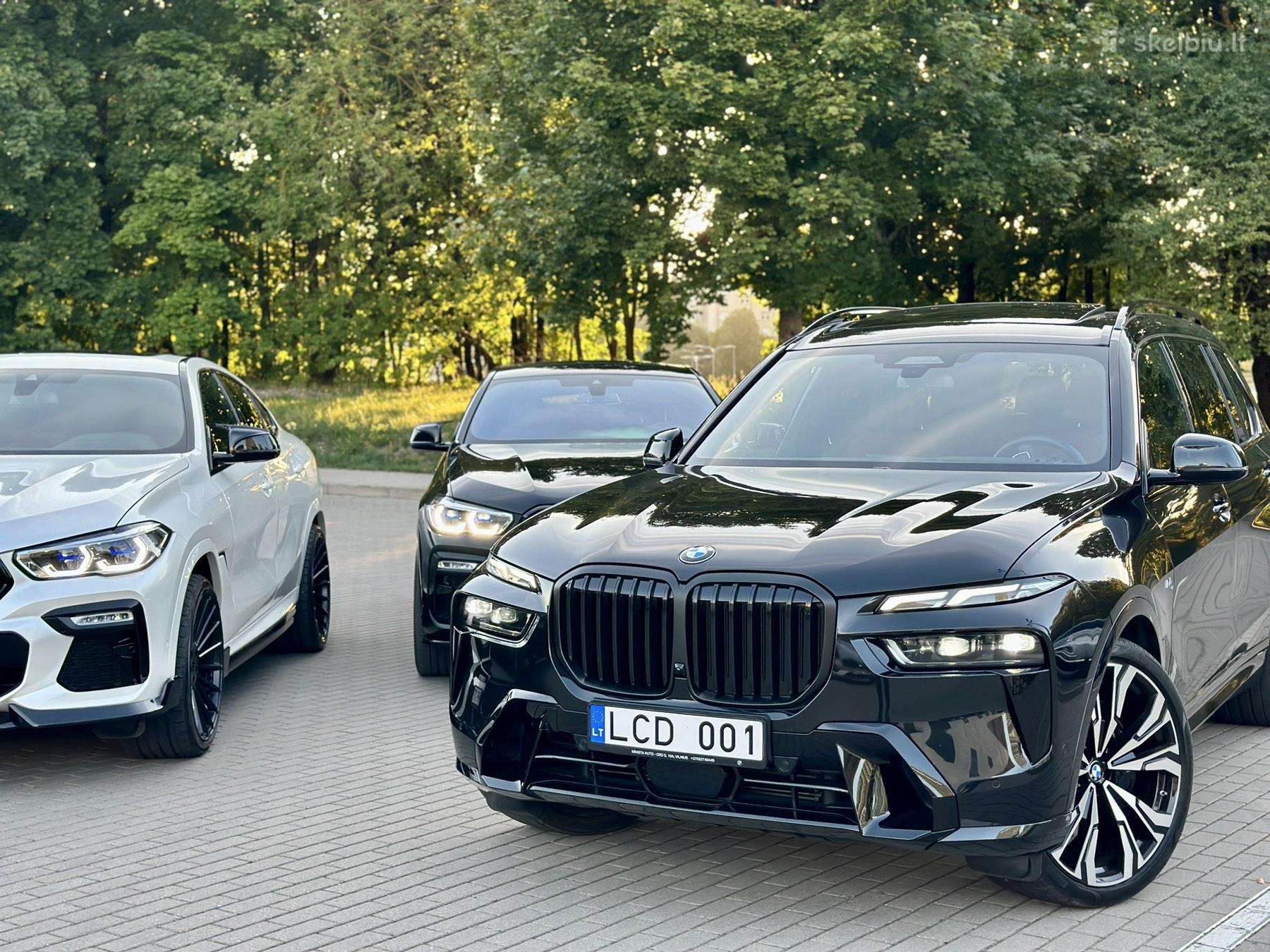 BMW X7, limousine