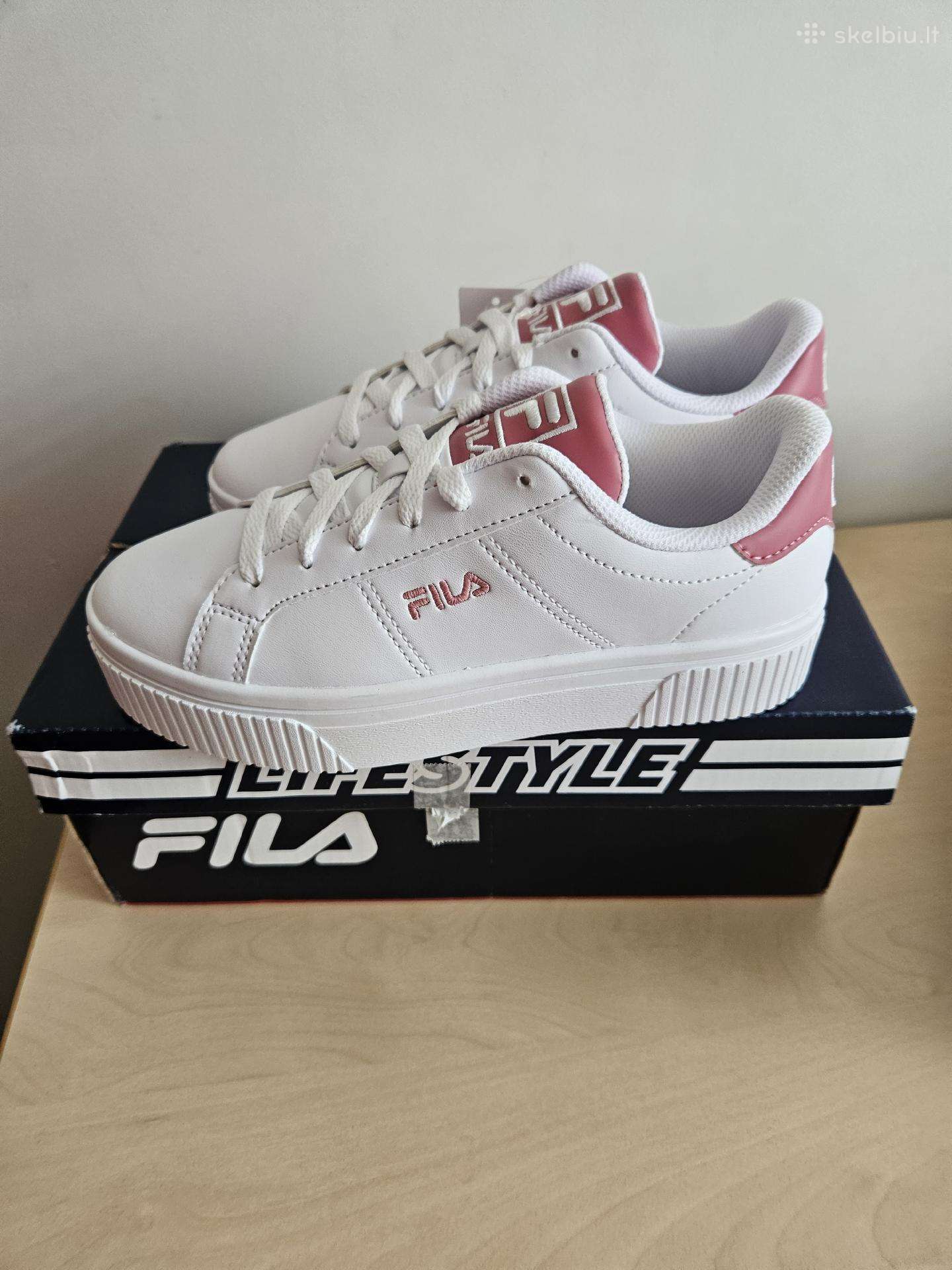 Adidas kedai panache