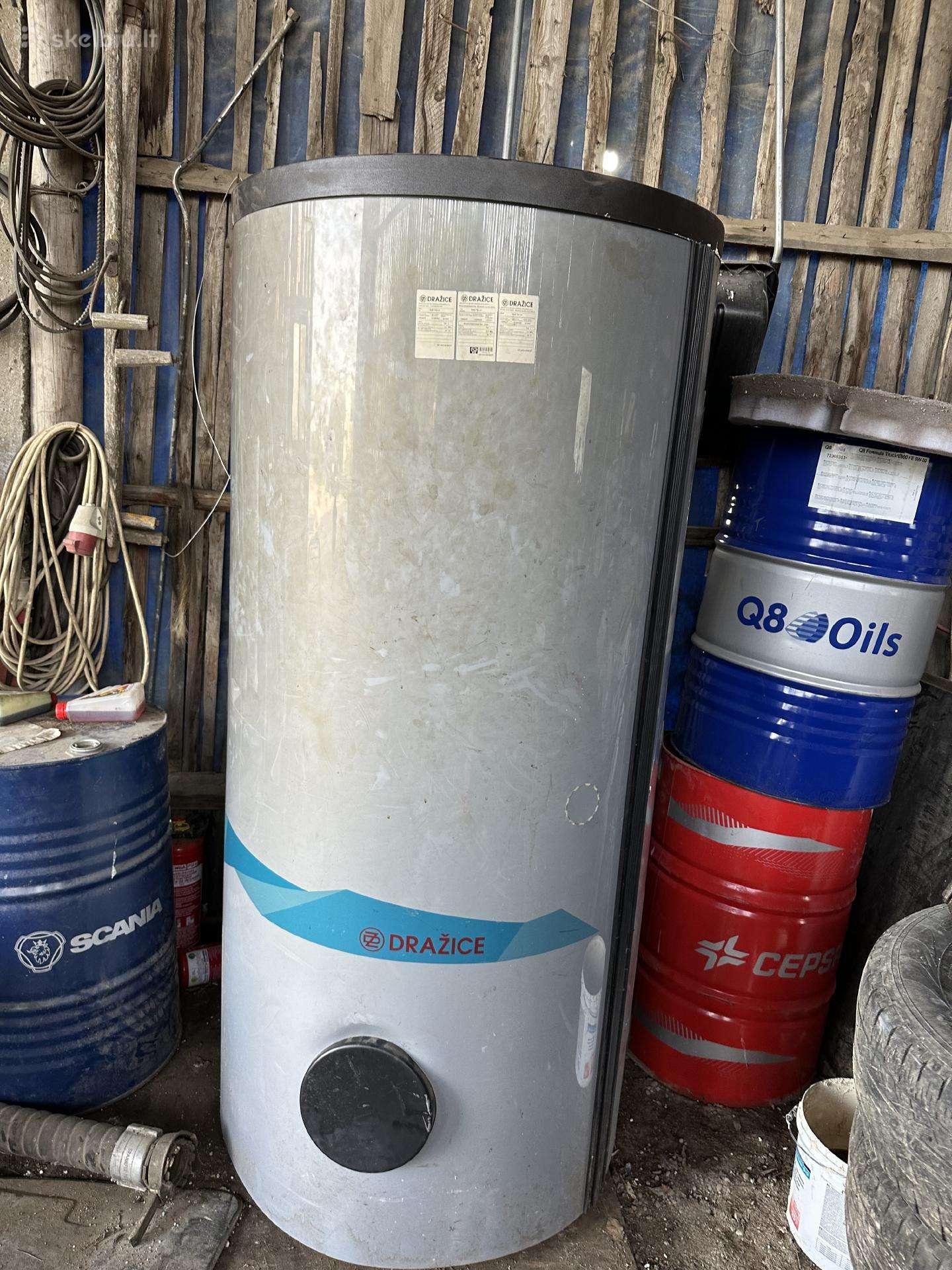 Parduodama akumuliacine backa 750l geros bukles