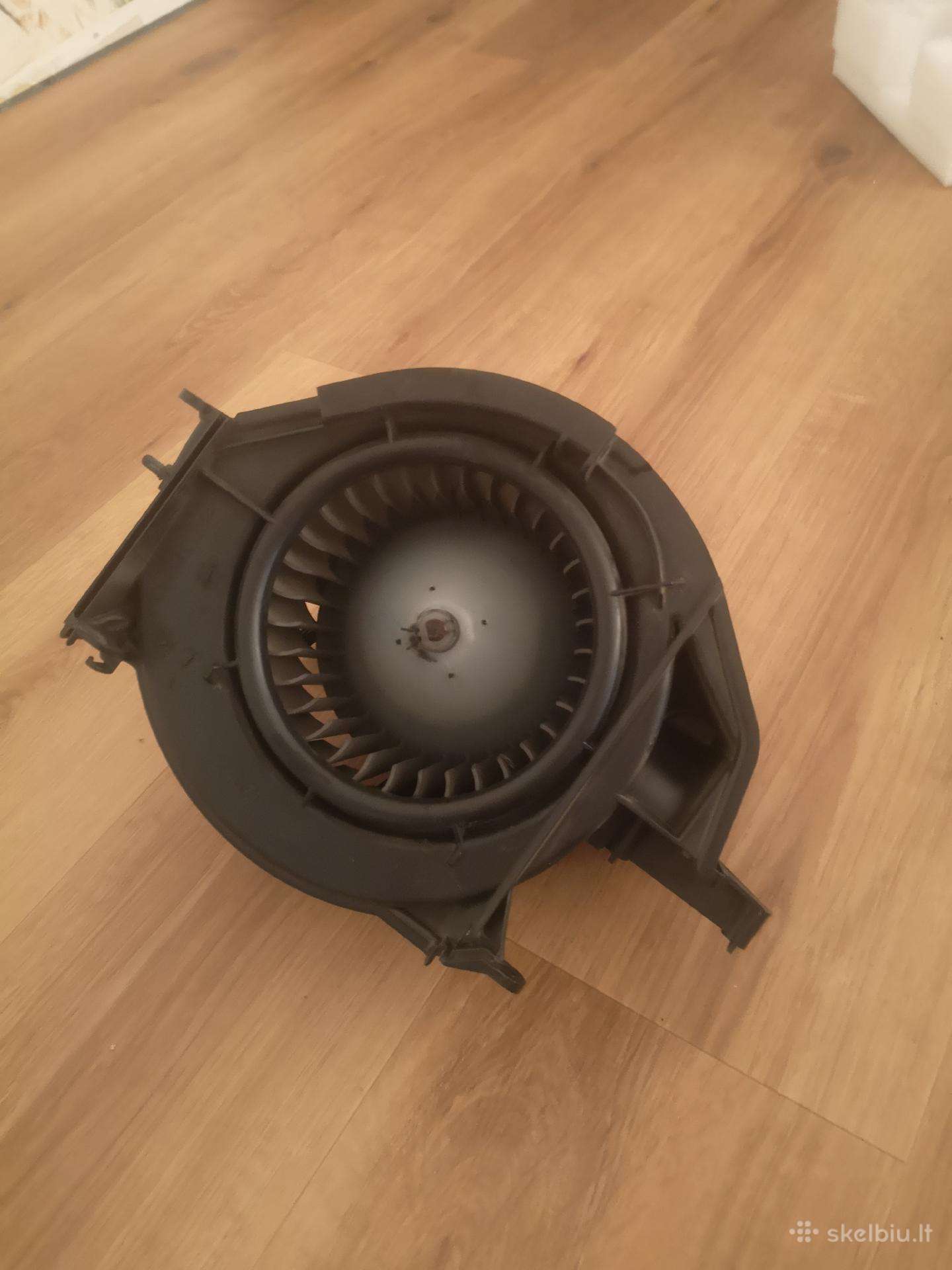Audi A6 C6 Salono pečiukas