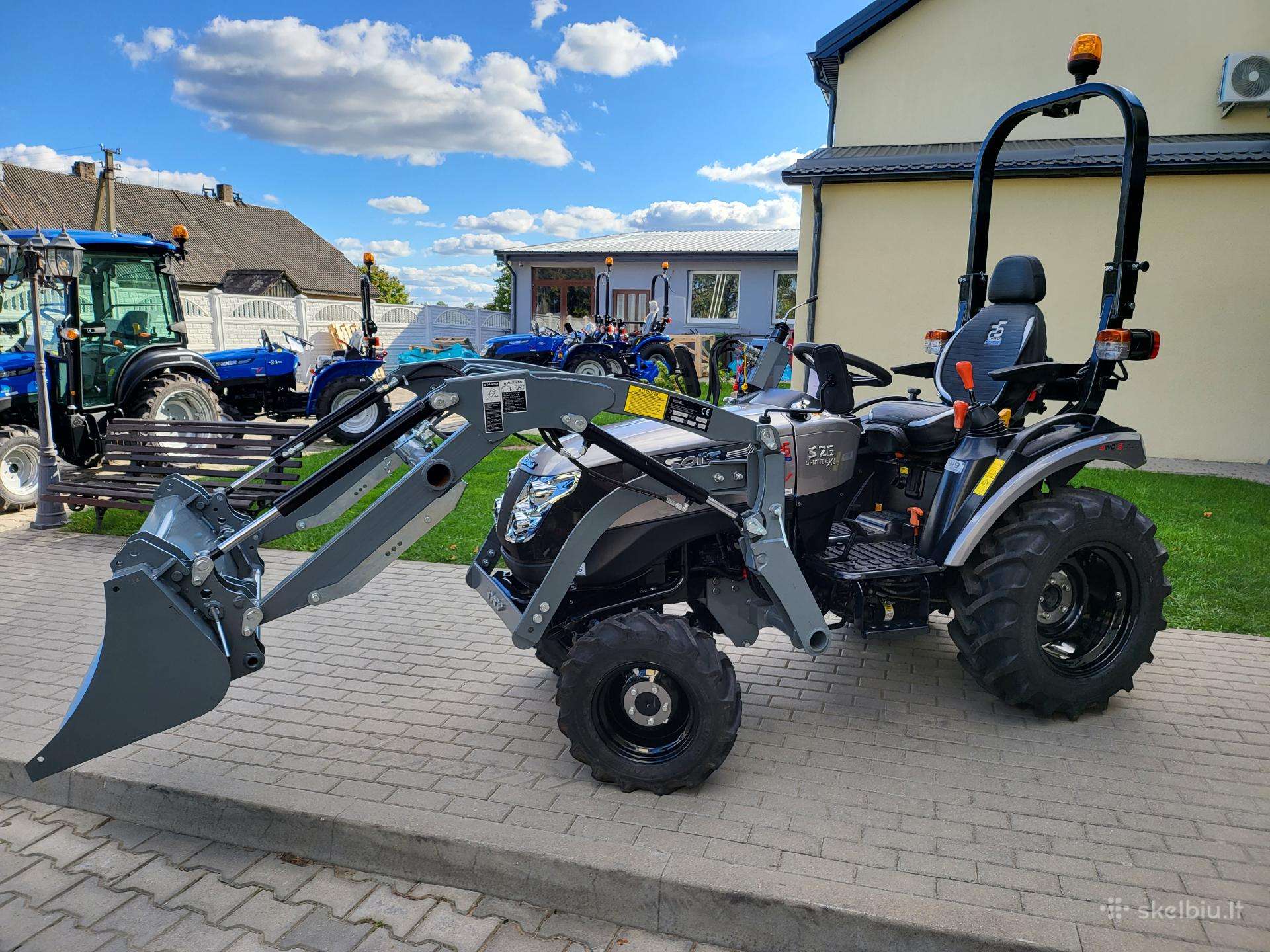 Solis 26 9+9, tractors