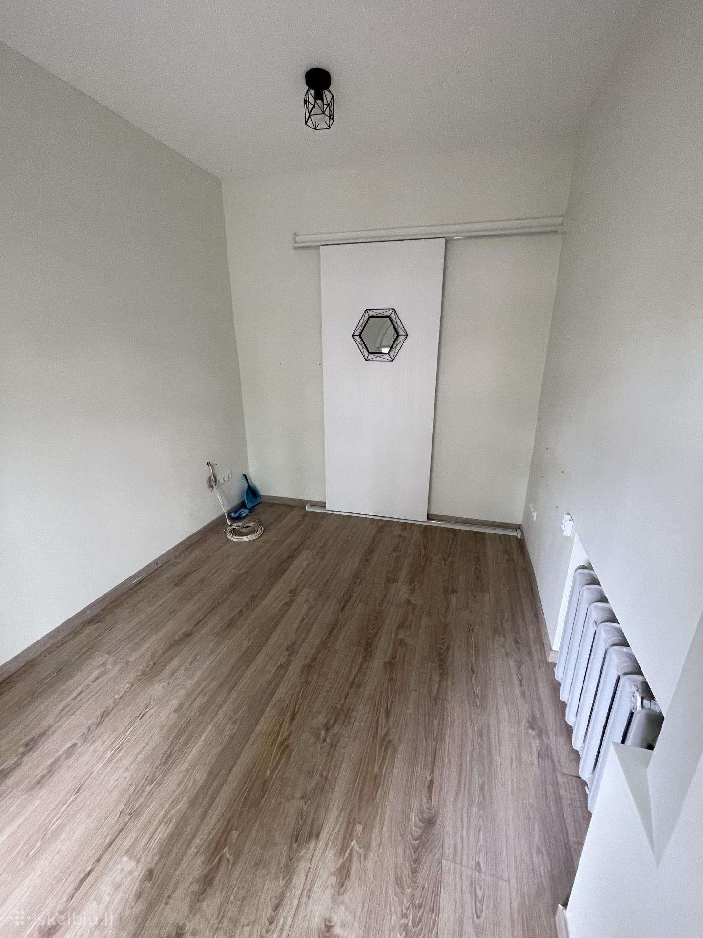 Išnuomojama senamietyje patalpa, kabinetas