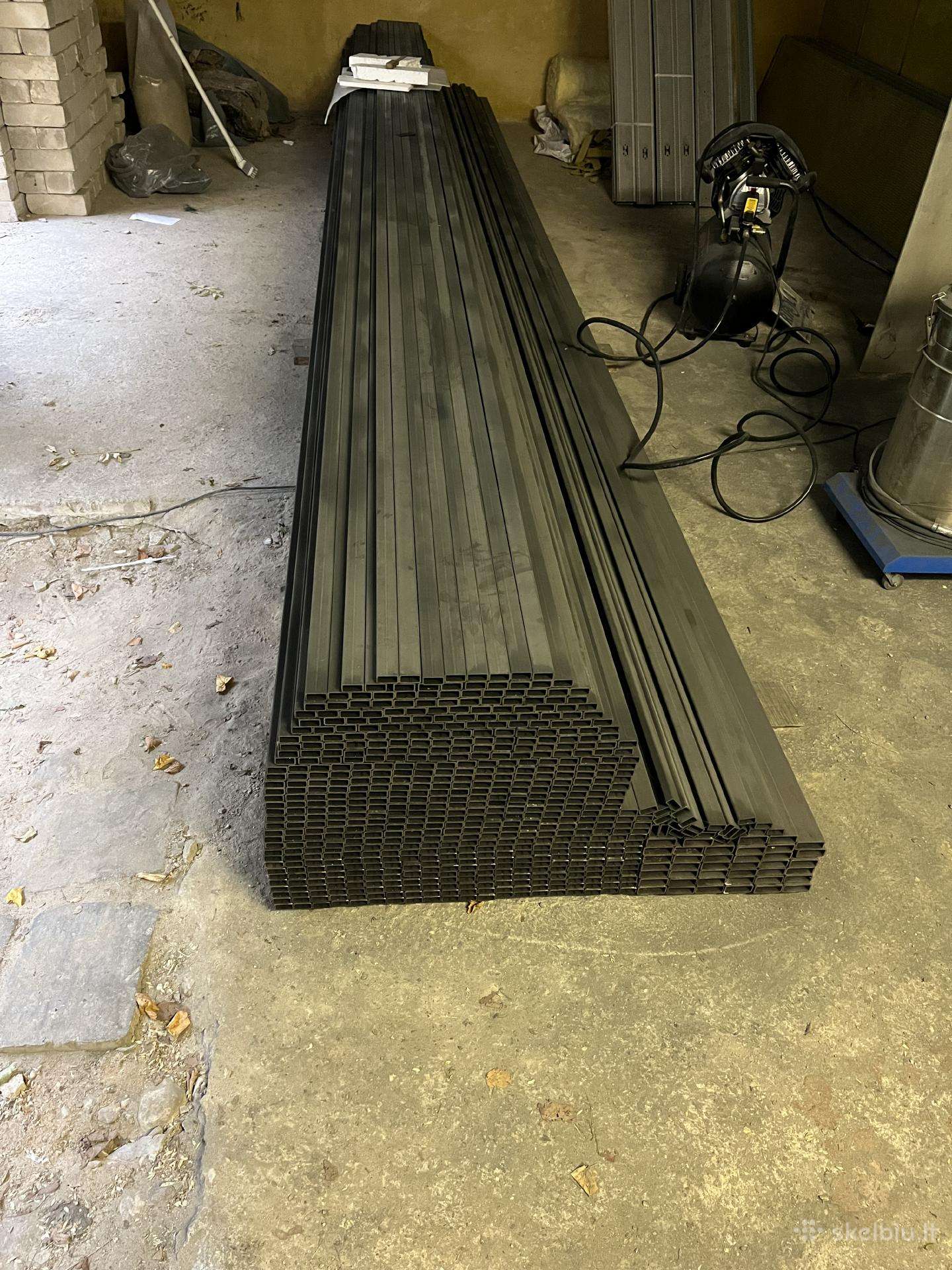 30x15x2 juodas stačiakampis metalas
