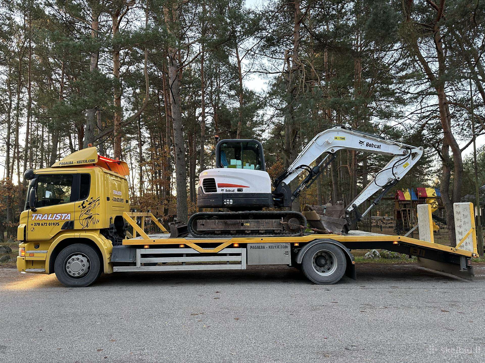 Tralastralo paslaugospagalba kelyjefiskaras