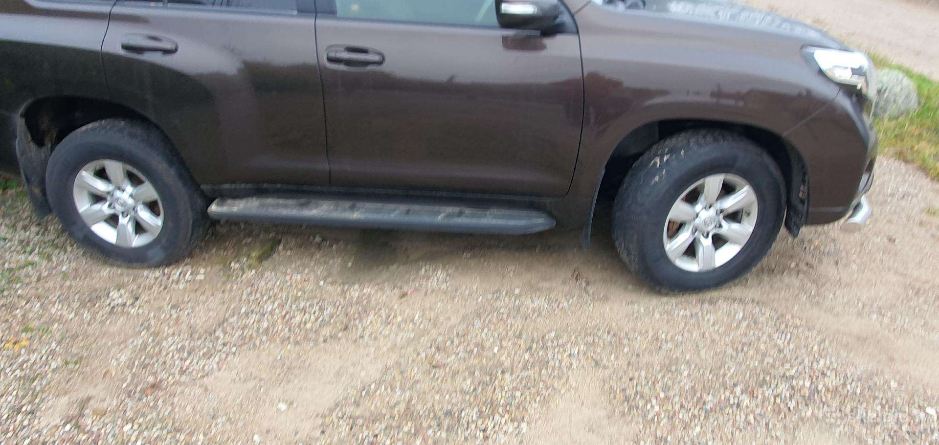 Nissan, light alloy, R17