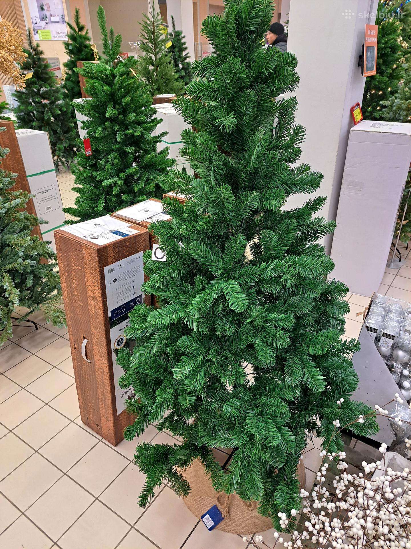 Dirbtinė eglė 180 cm