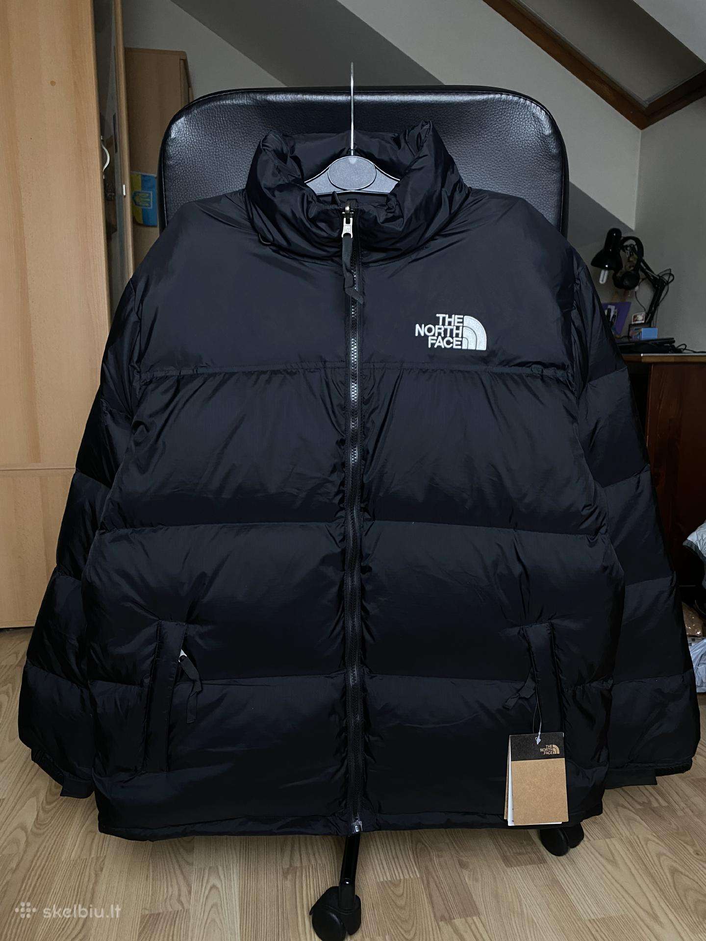 The North Face Nuptse 700 striukė