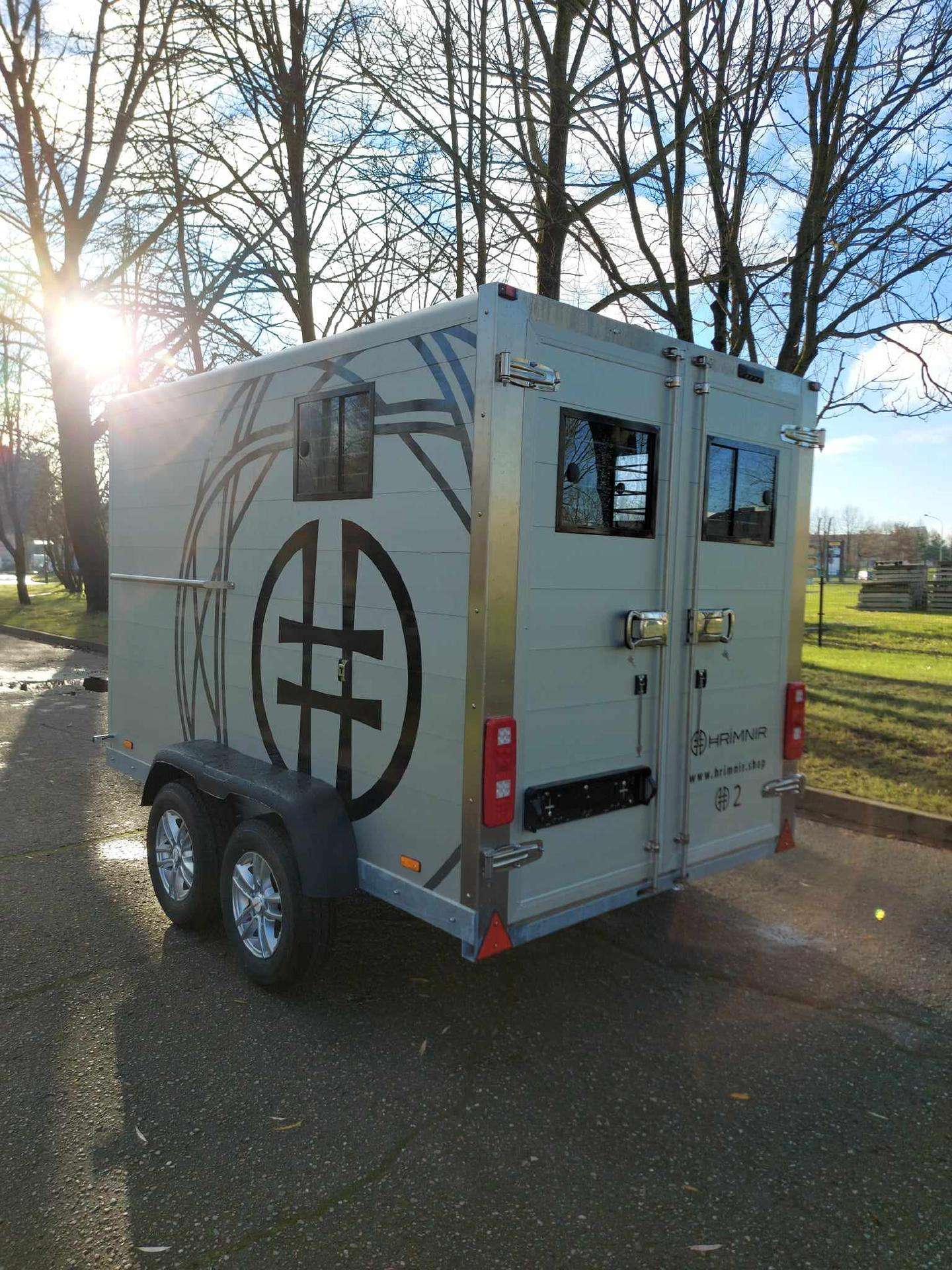 -Kita-, passenger car trailers