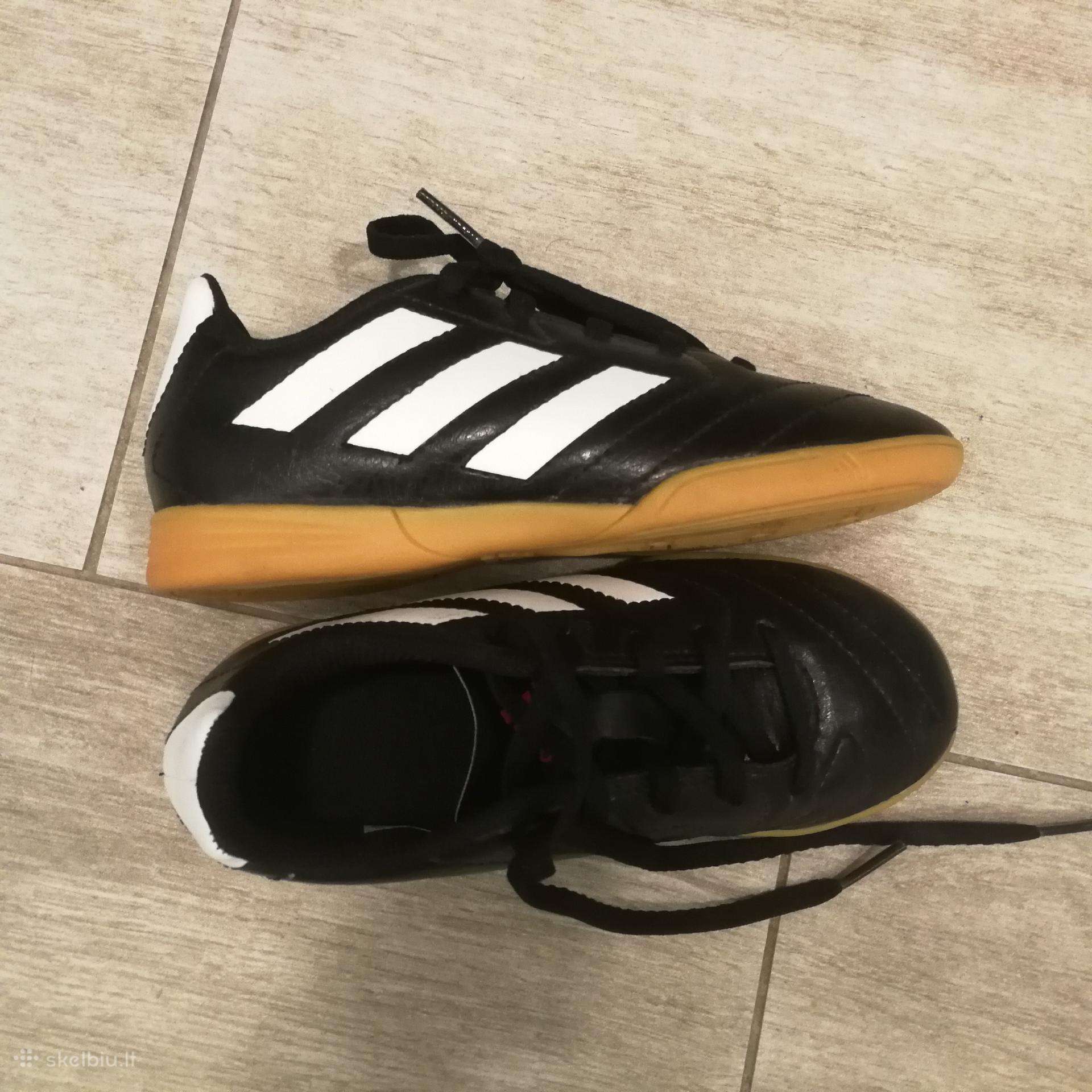 Futbolo bateliai vaikiški 30,5 dydžio