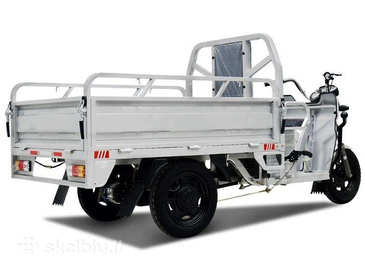 -Kita- -kita-, trikes
