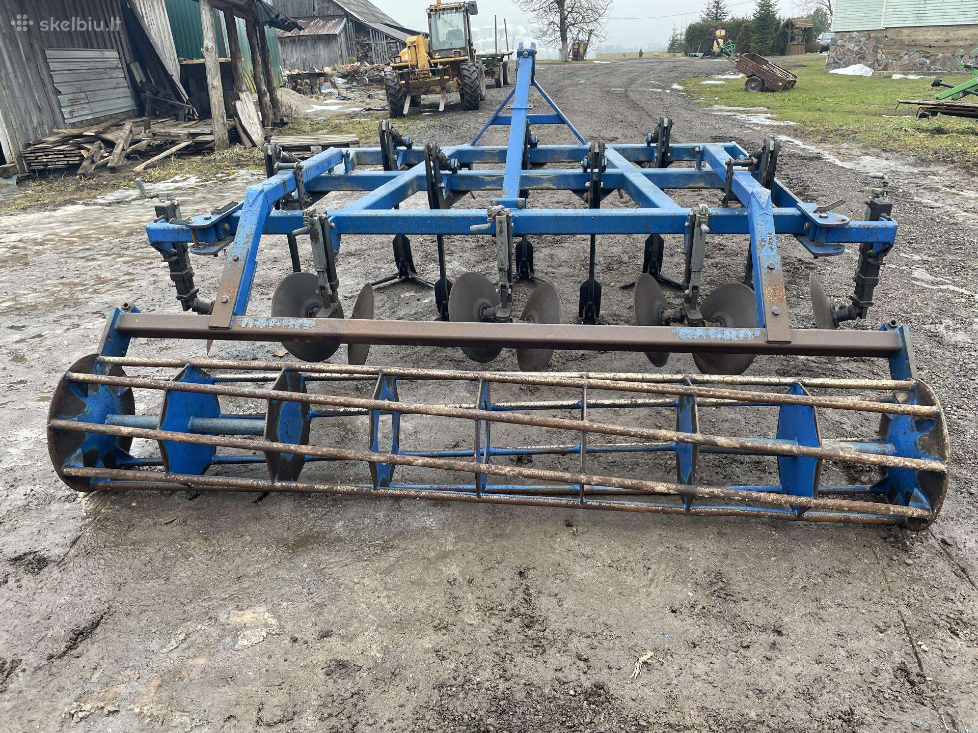 Dalbo 300, scrapers, scrubbers