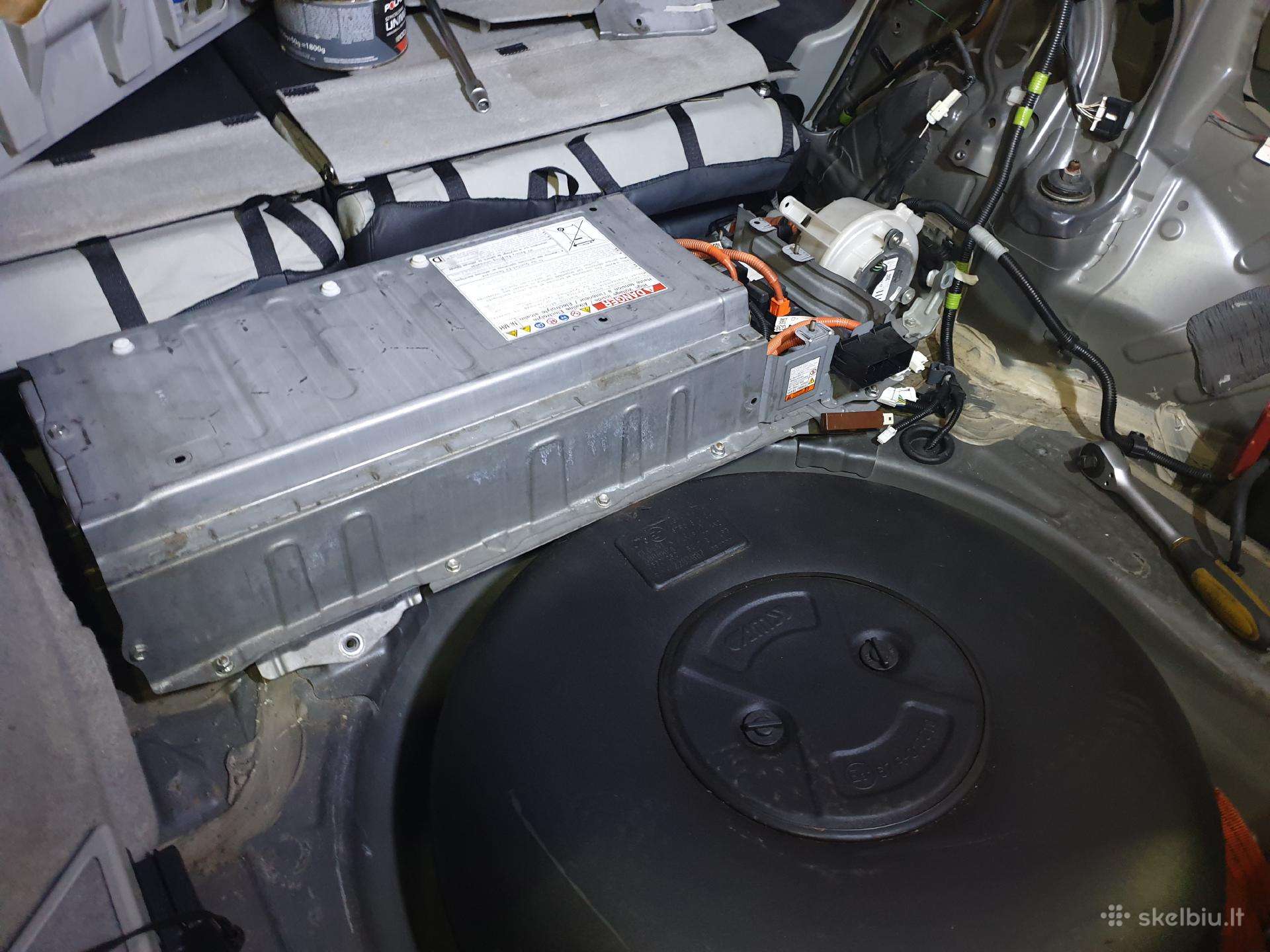 Toyota Prius hibridinės baterijos remontas. Celes