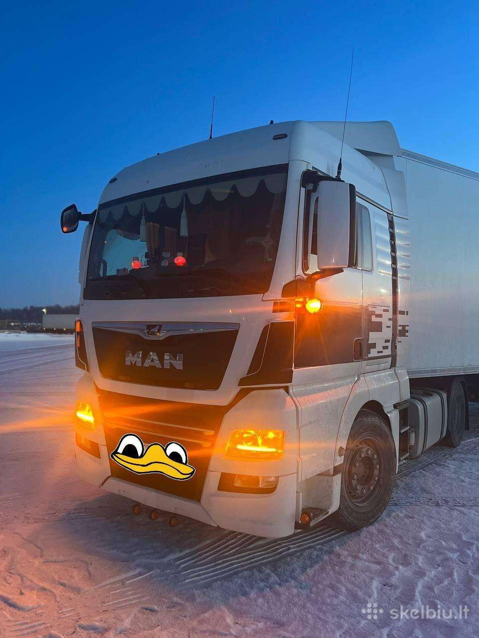 Parduodu dienos šviesos žibintus baltos/oranžinės