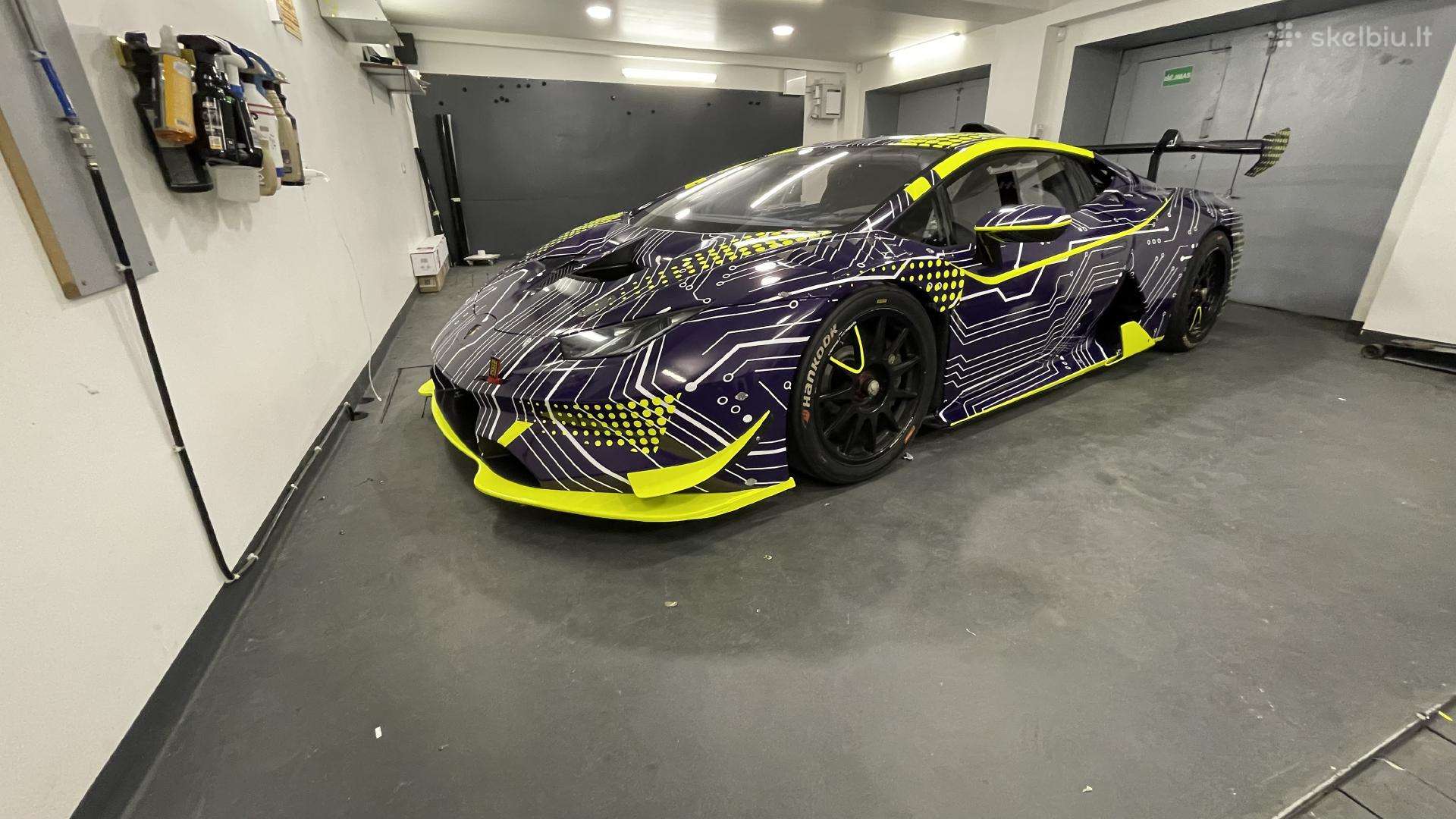 Automobilių apklijavimas plėvele