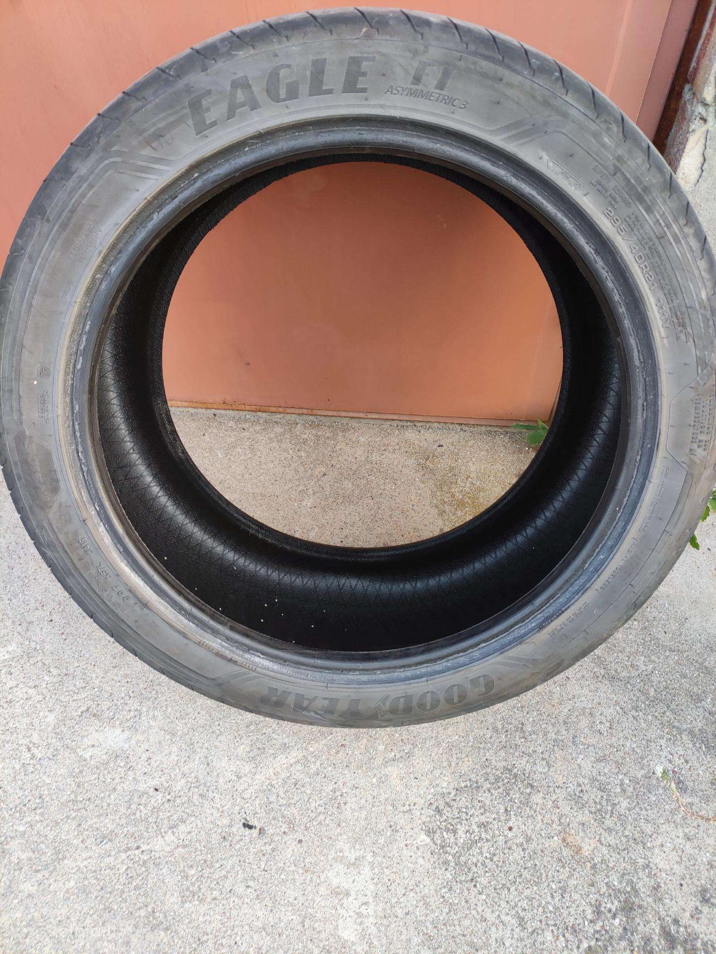 Goodyear, vasarinės 295/40 R21 | A25333901