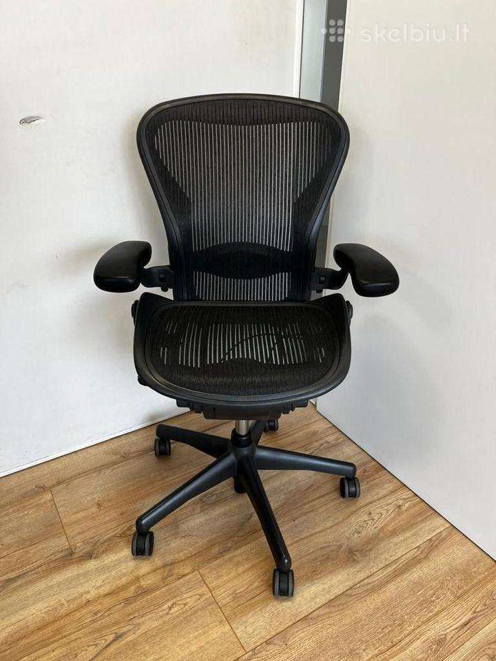 Herman Miller Aeron Full Option