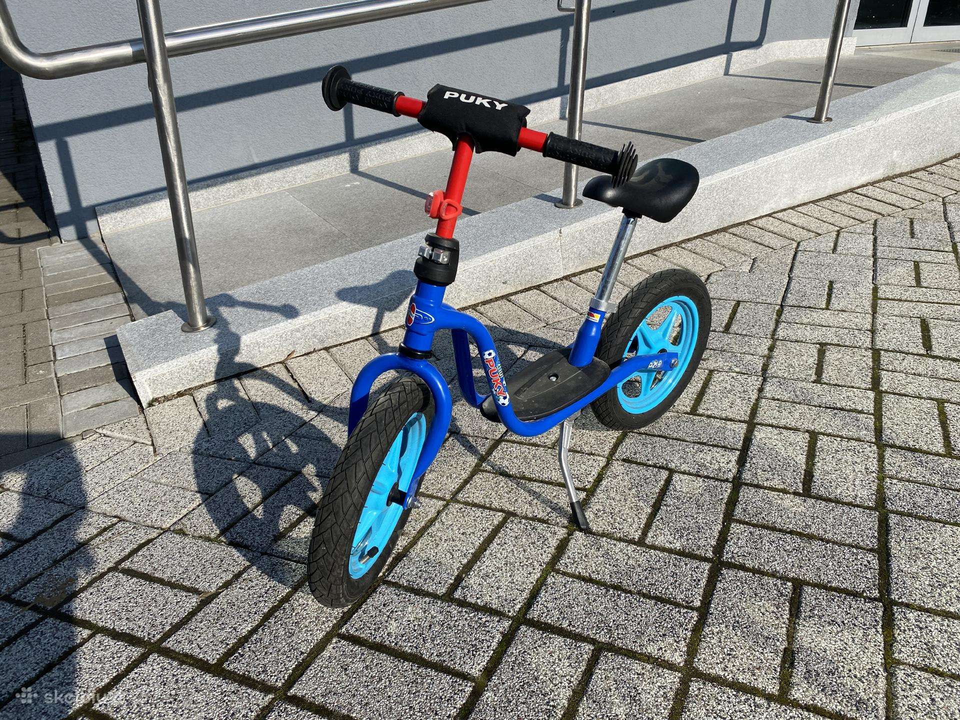 Parduodamas vaikiškas balansinis Puky 65 Eur.