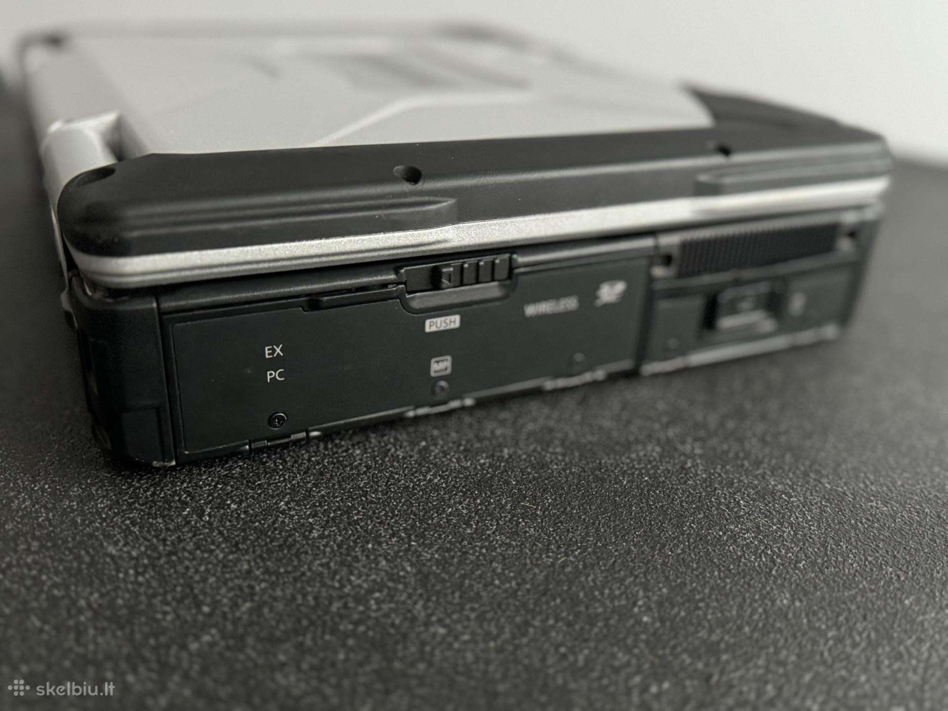 Panasonic cf-31 labai geros bukles