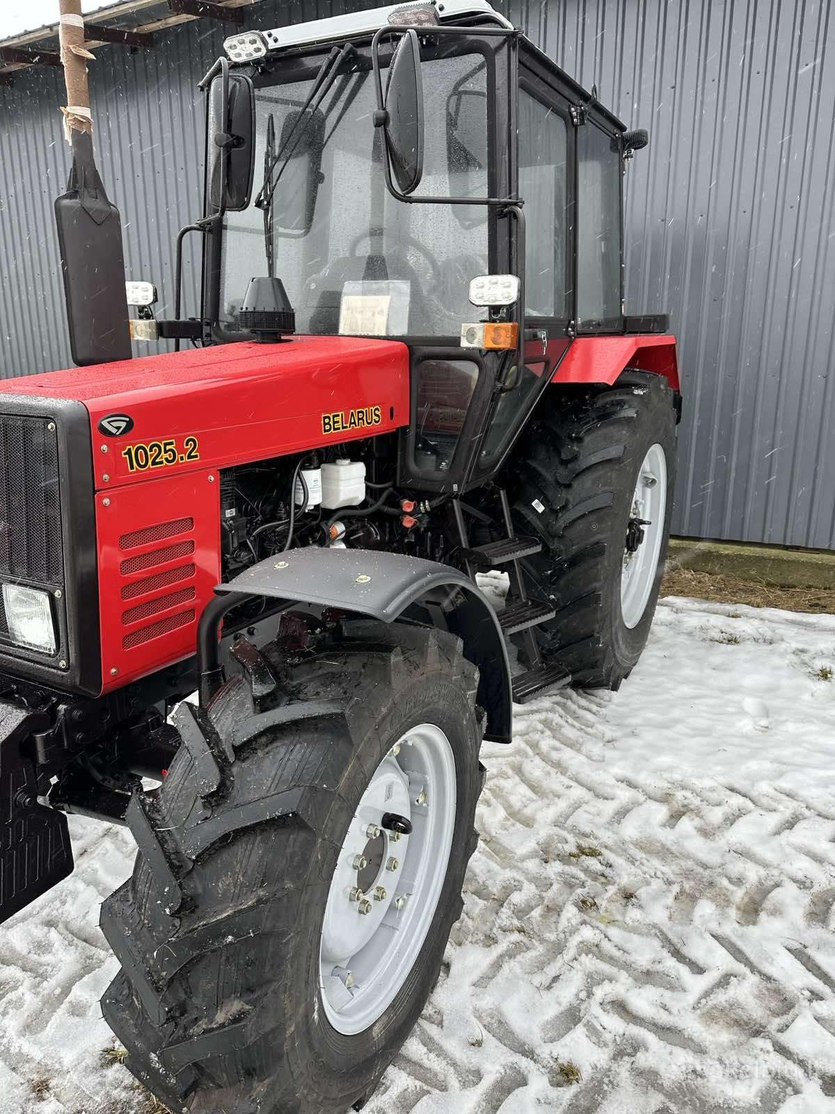MTZ 952,2, tractors